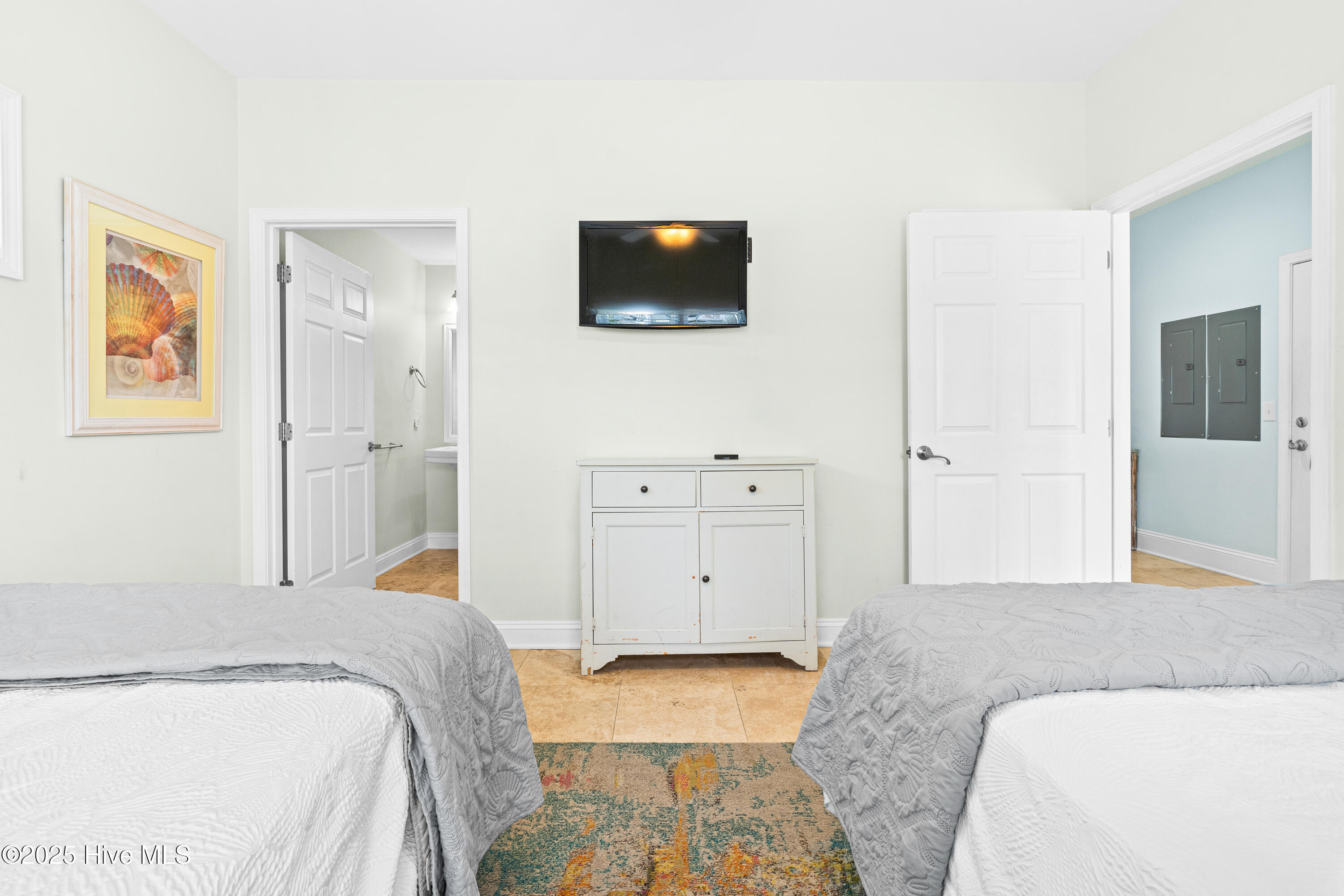 100530608 | Photo 20