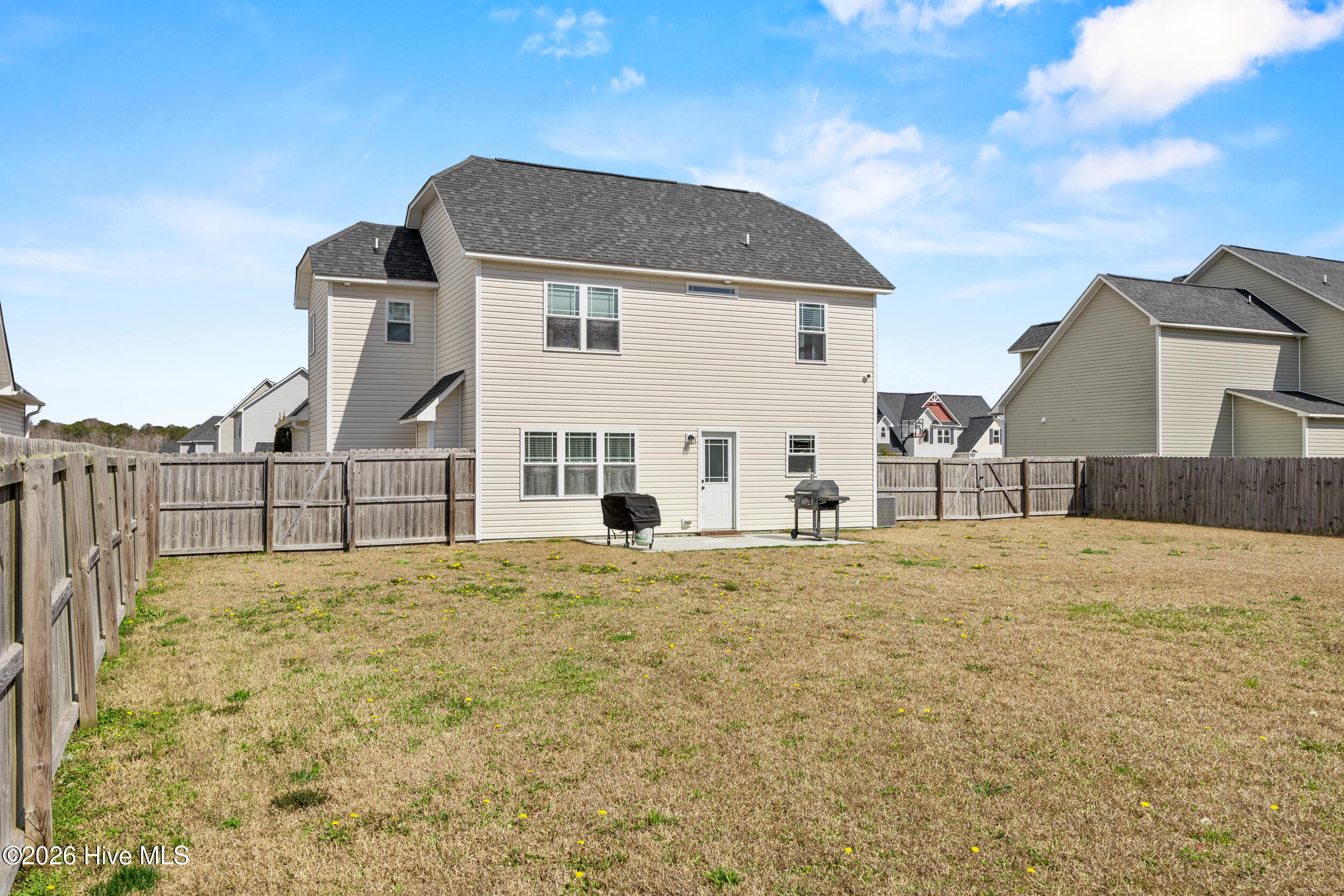 100558601 | Photo 31