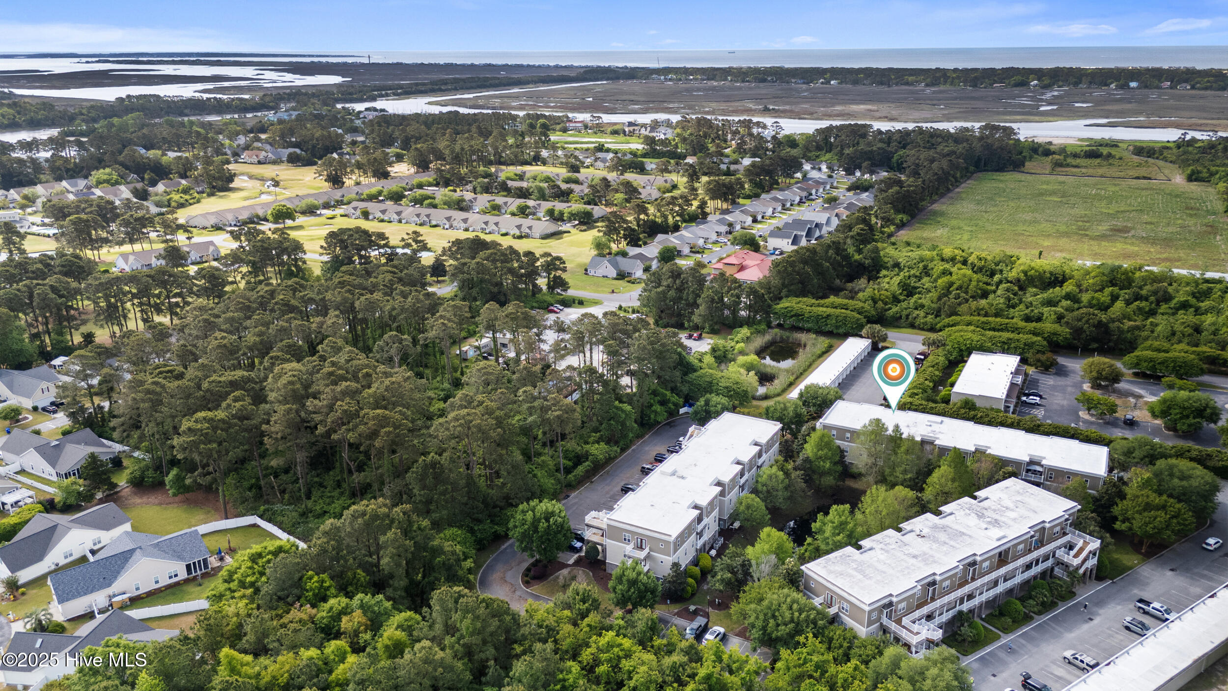 100547430 | Photo 21