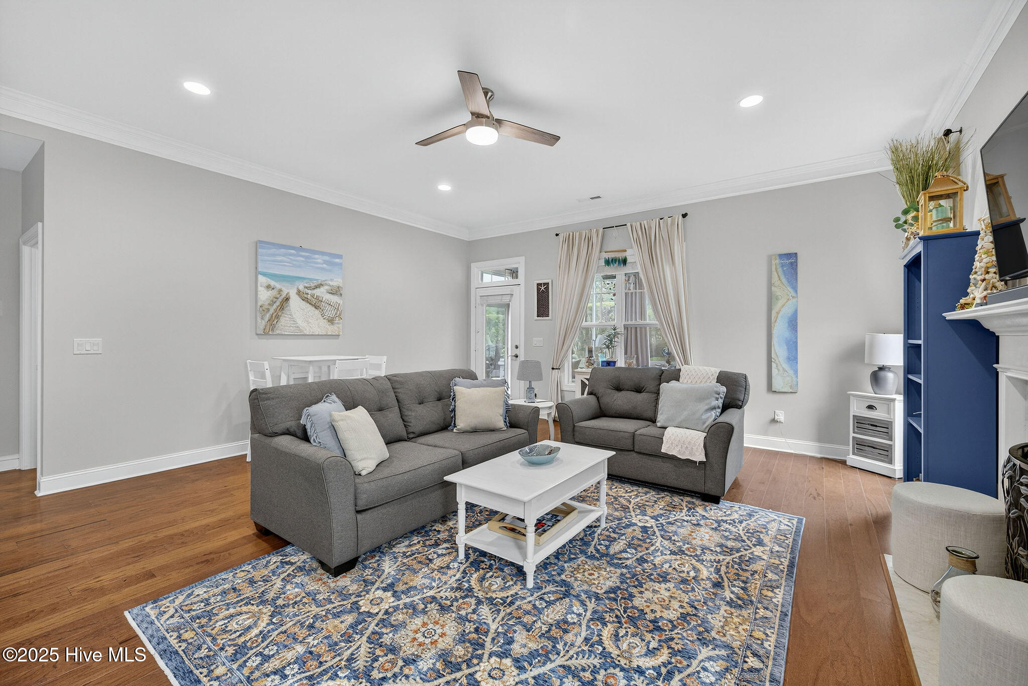 100538895 | Photo 17