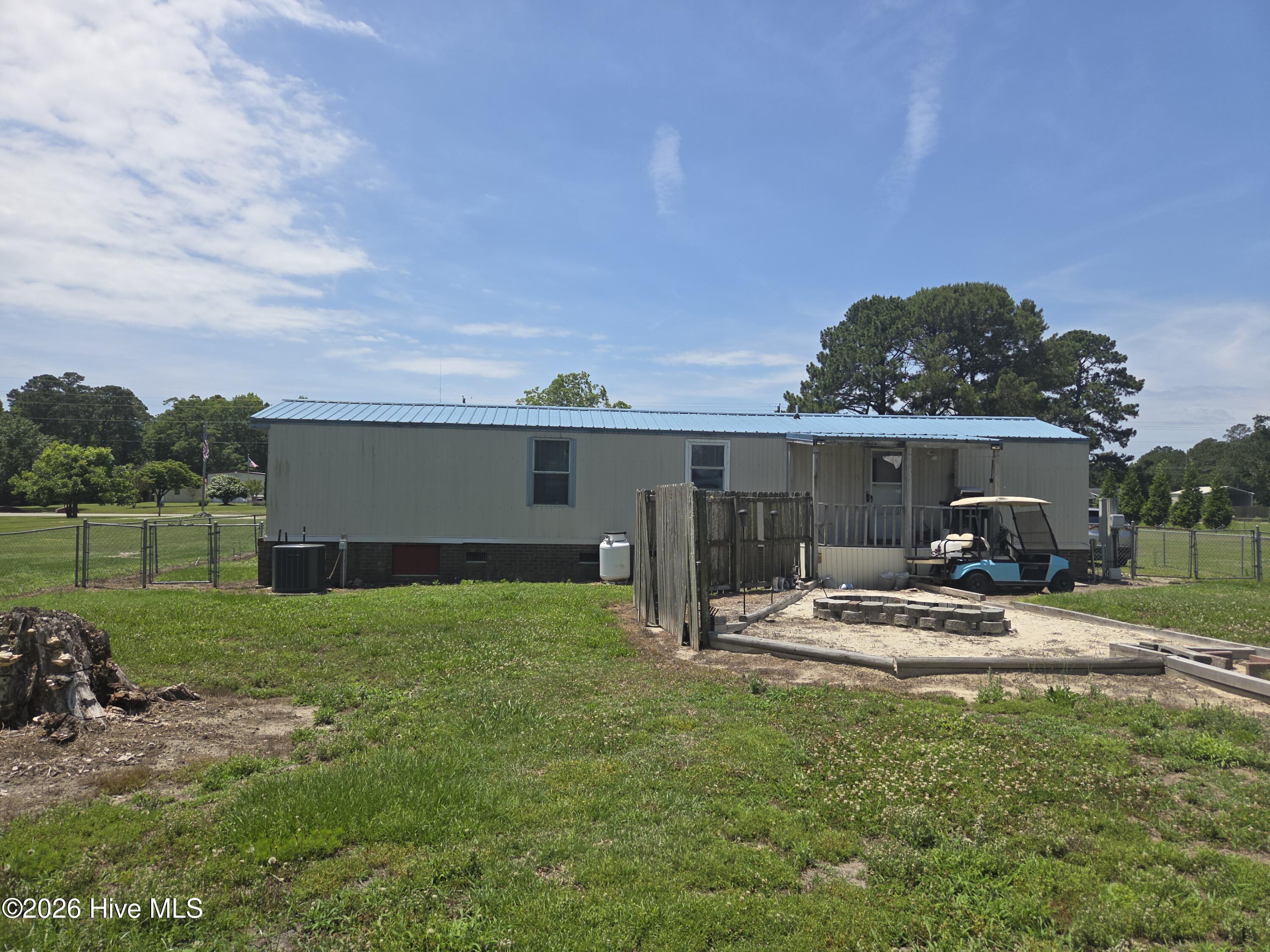 1133 S Parker Road,Holly Ridge