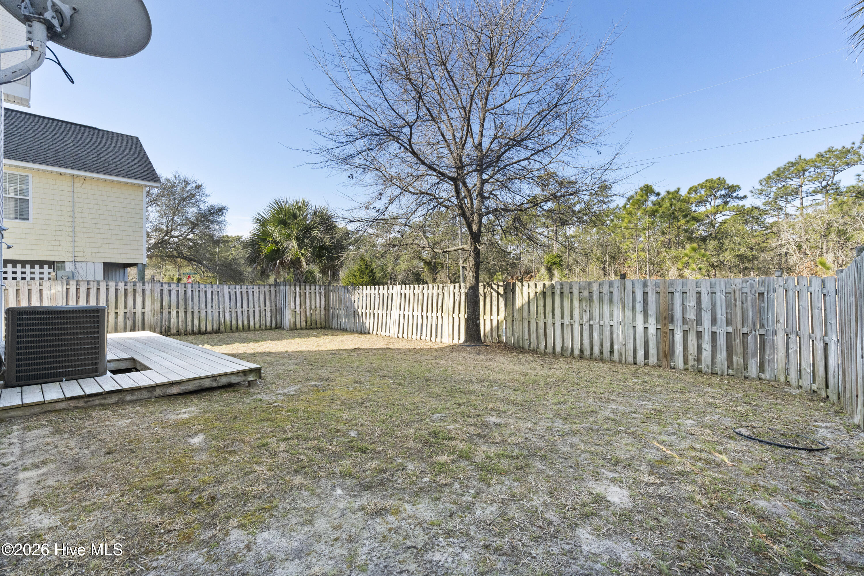 100554105 | Photo 32