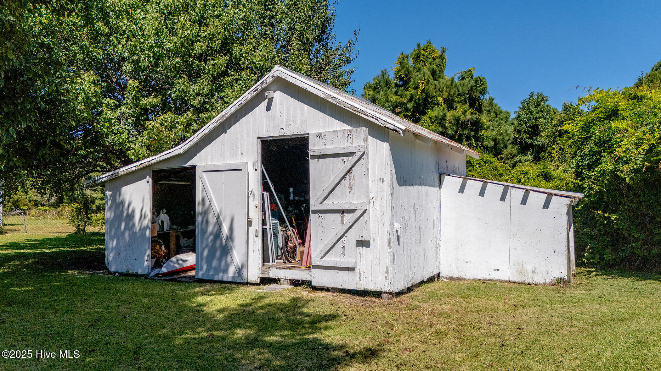 2596 Cedar Island Road,Cedar Island