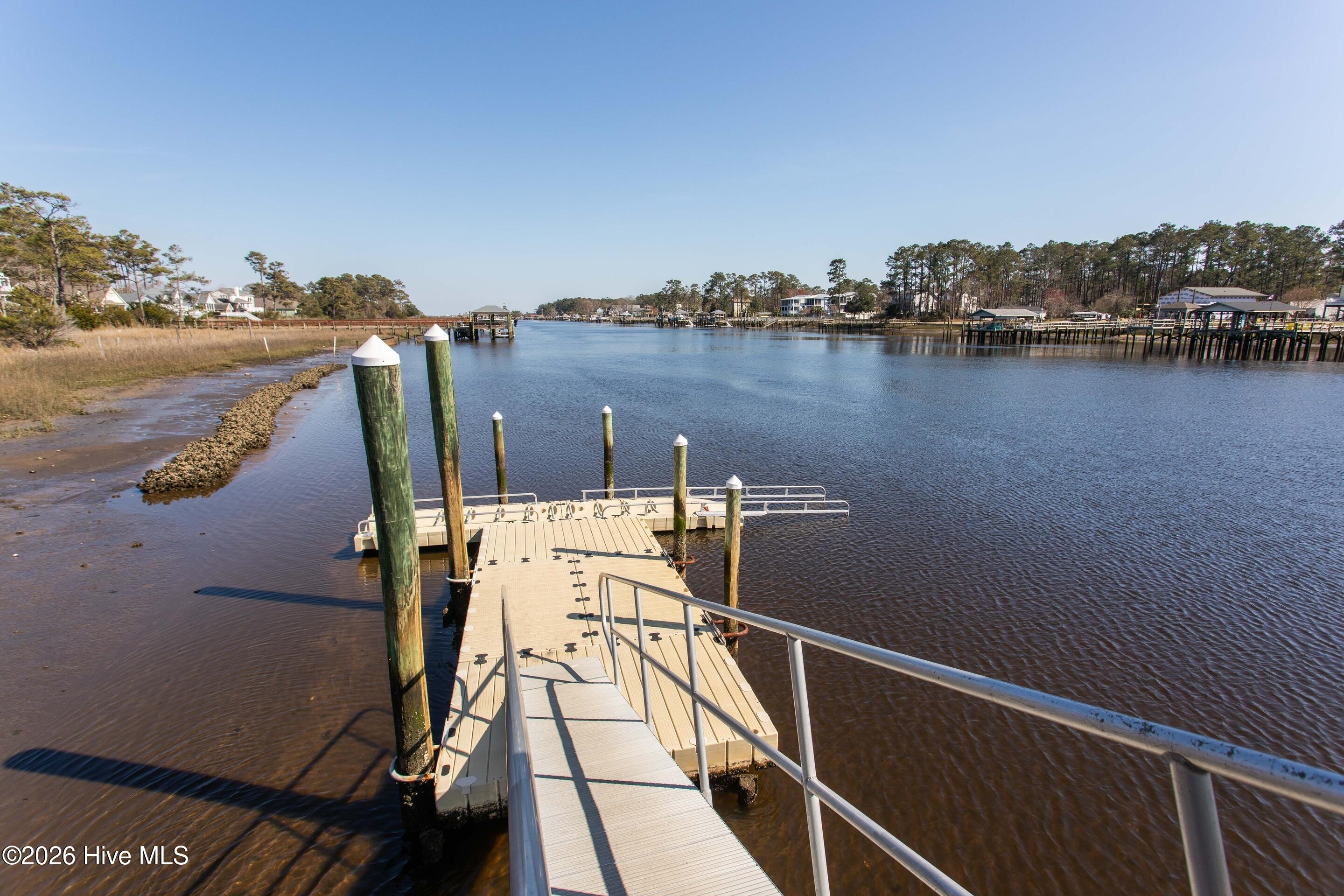 4363 Gauntlet Drive SE, Southport, NC, 28461