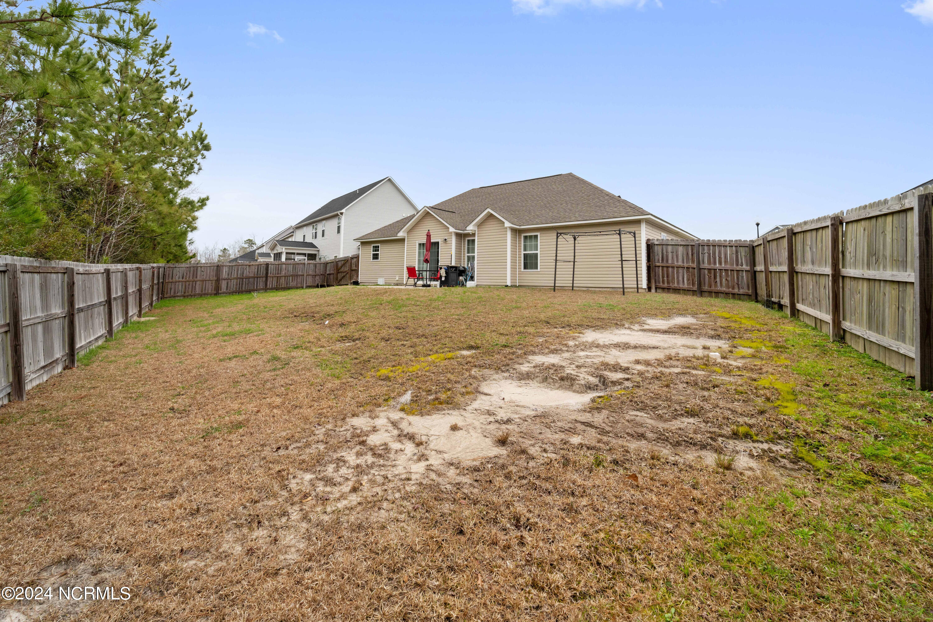 318 Old Snap Dragon Court, Jacksonville, NC, 28546