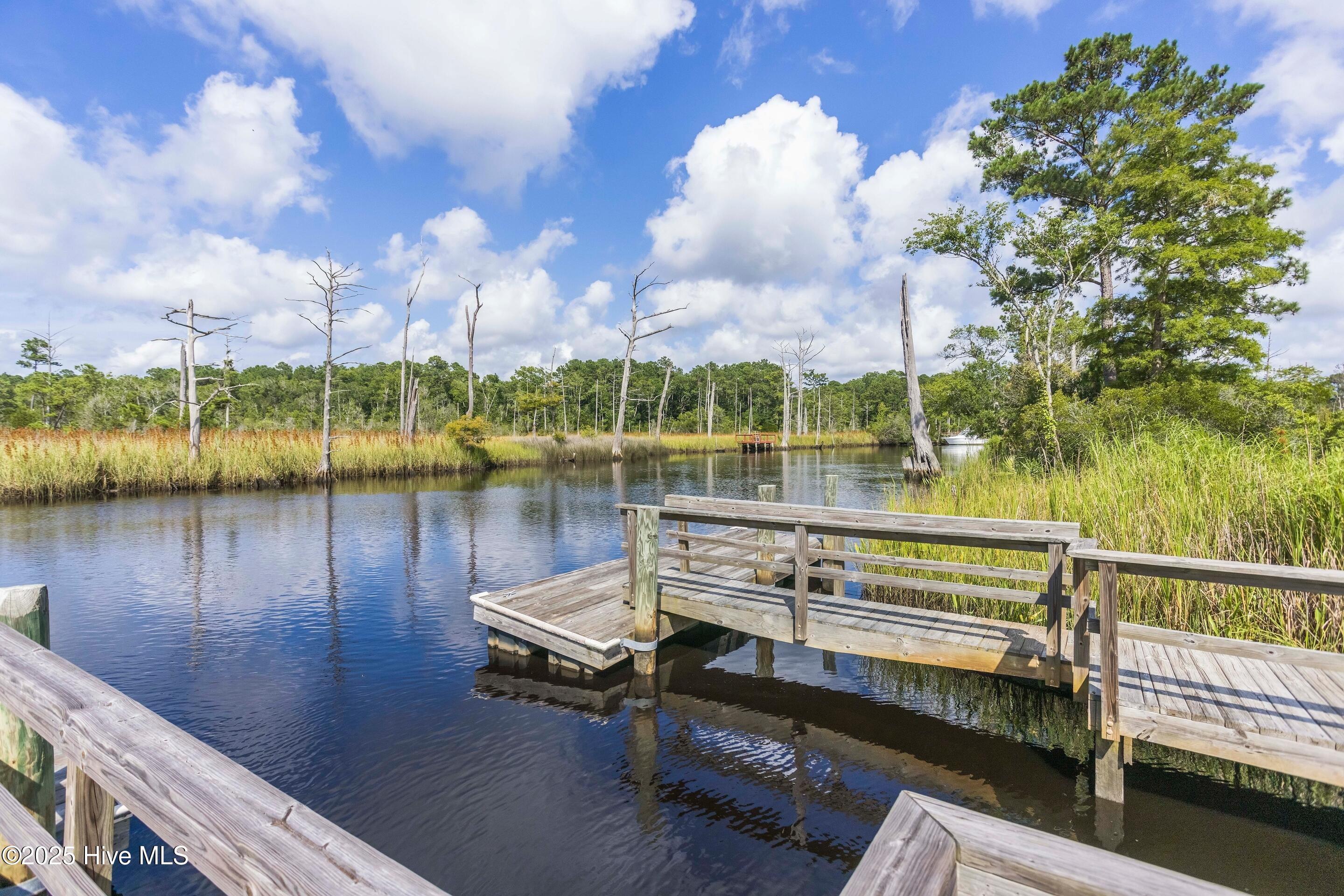 100524111 | Photo 77