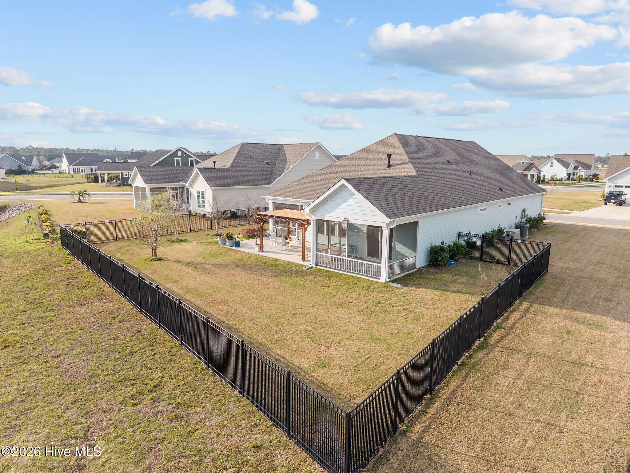 100559124 | Photo 56