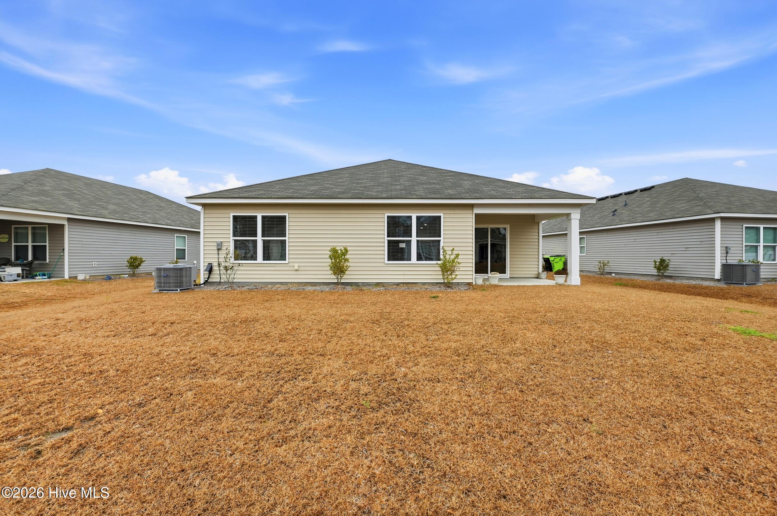 100555935 | Photo 37