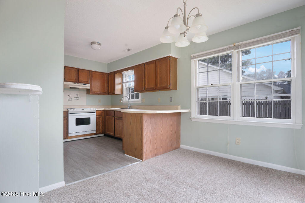 2218 Bridle Trail,Midway Park