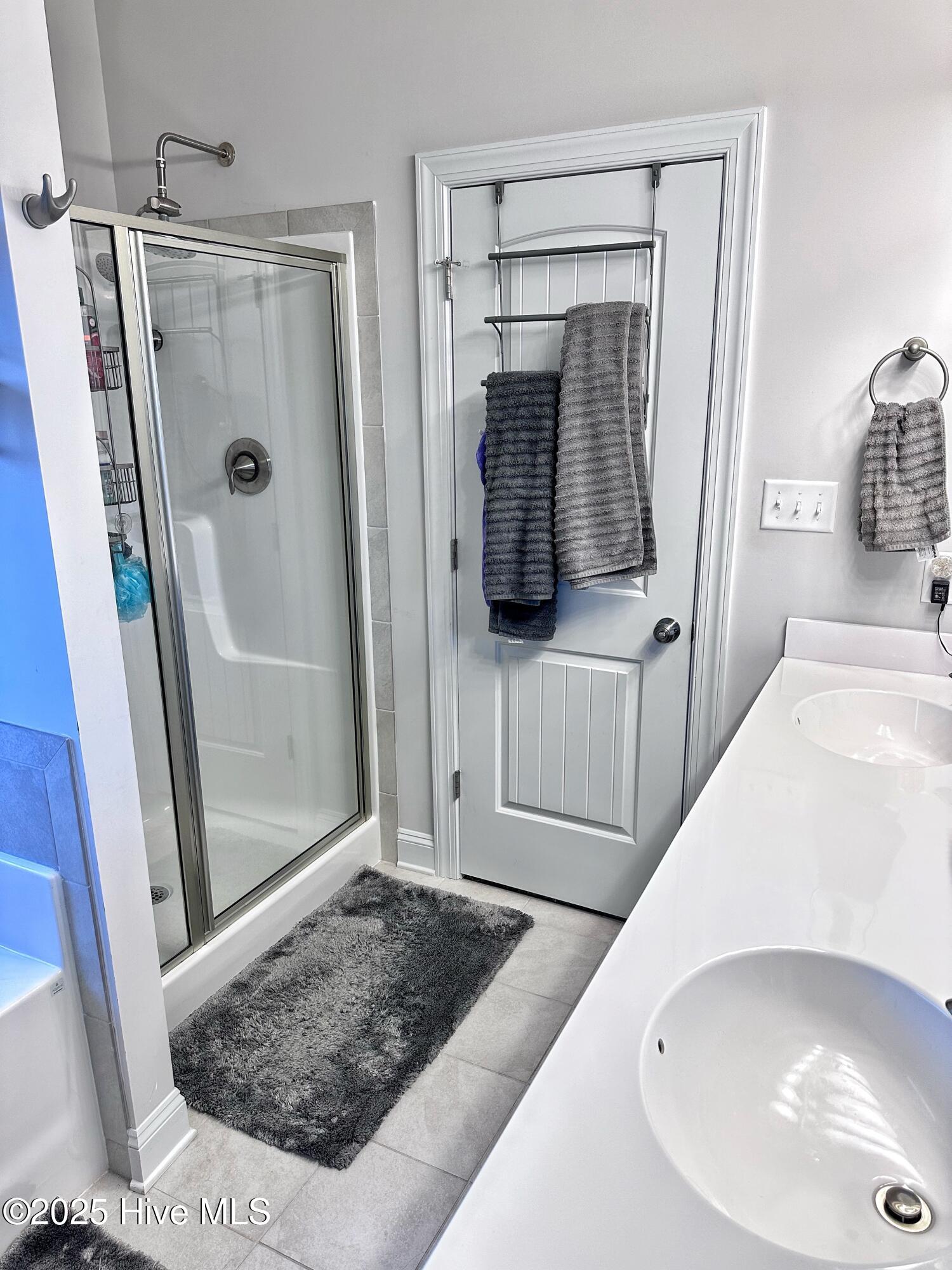 100540901 | Photo 54