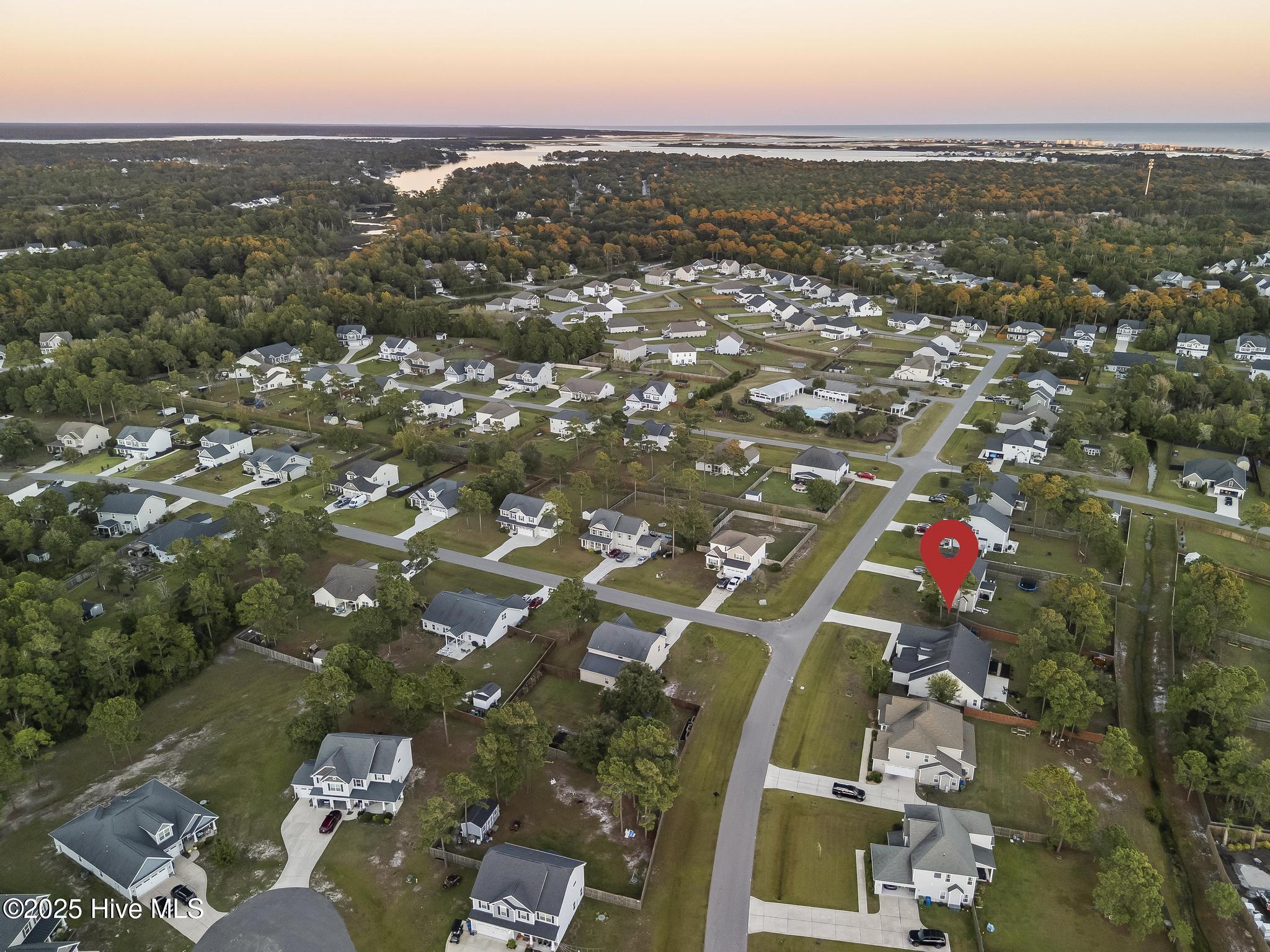 100536910 | Photo 57