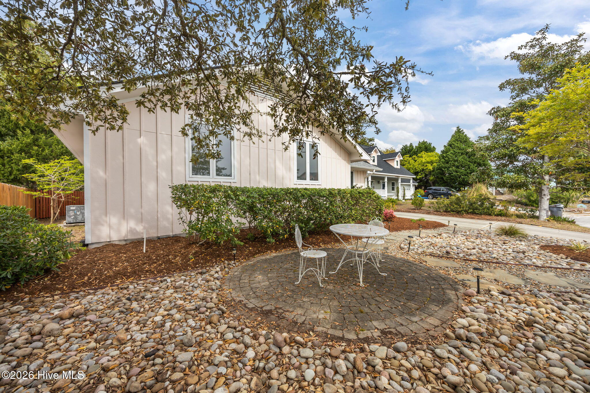 100565896 | Photo 38