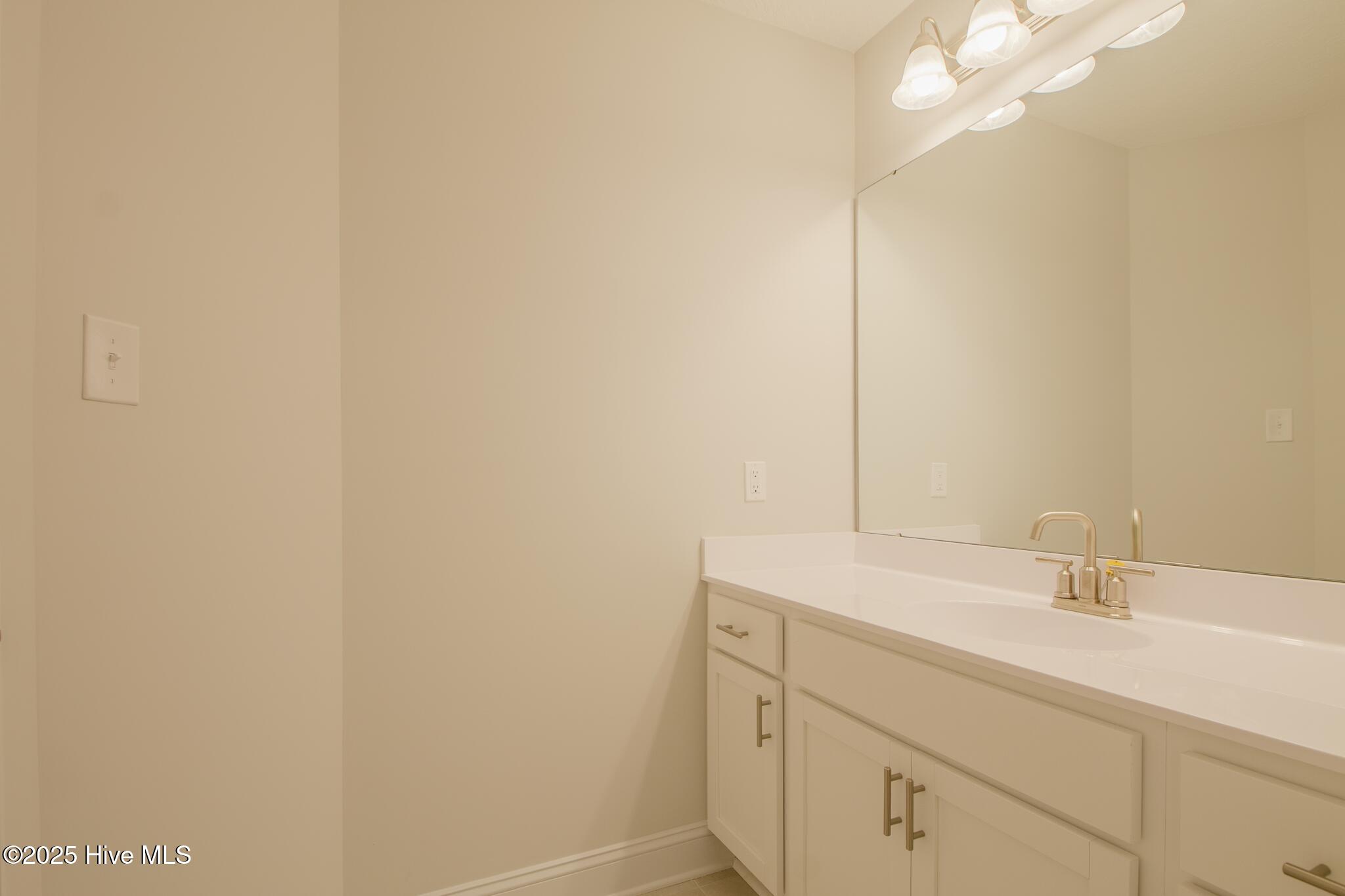 100493644 | Photo 29