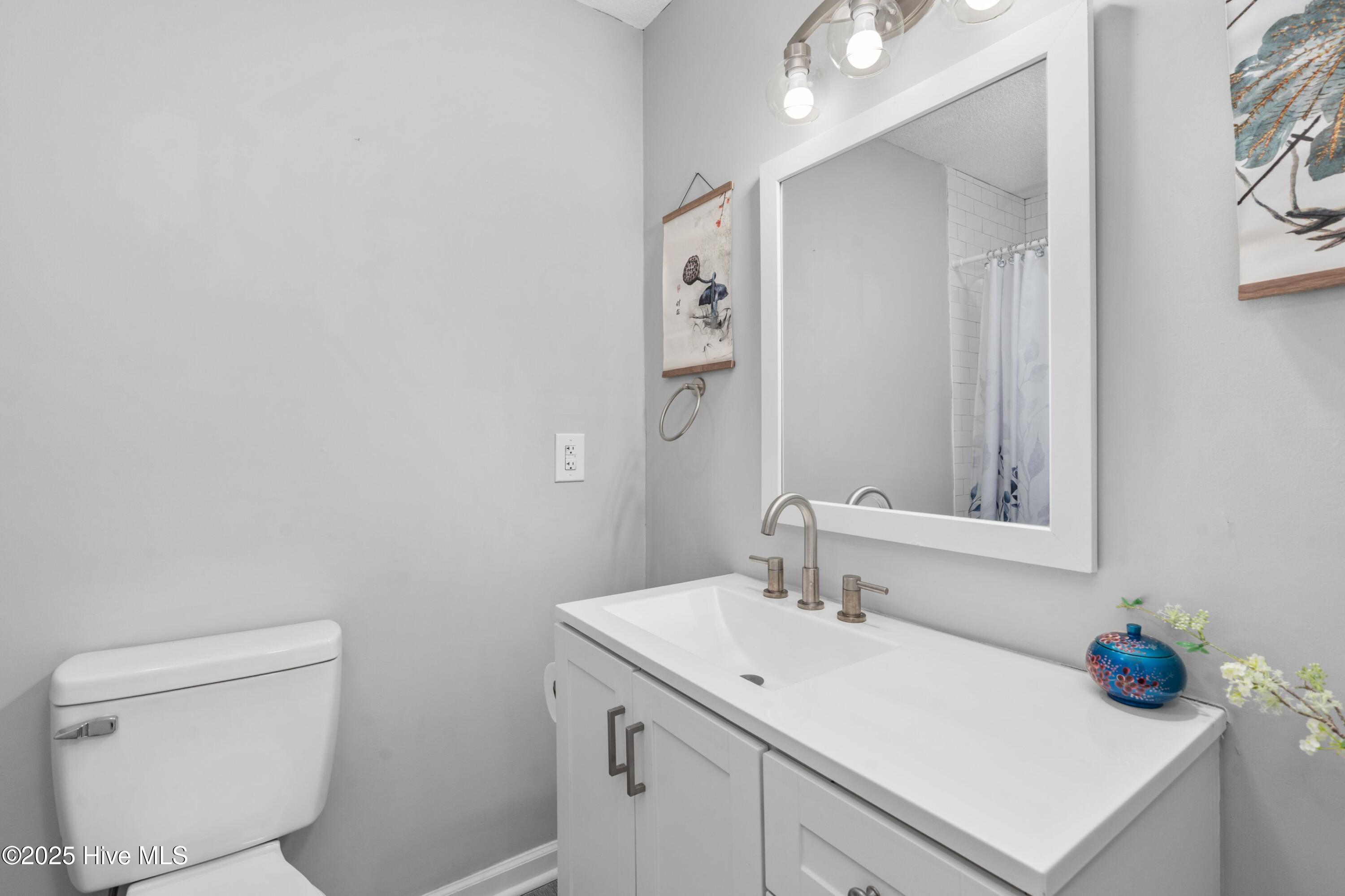 100539708 | Photo 27