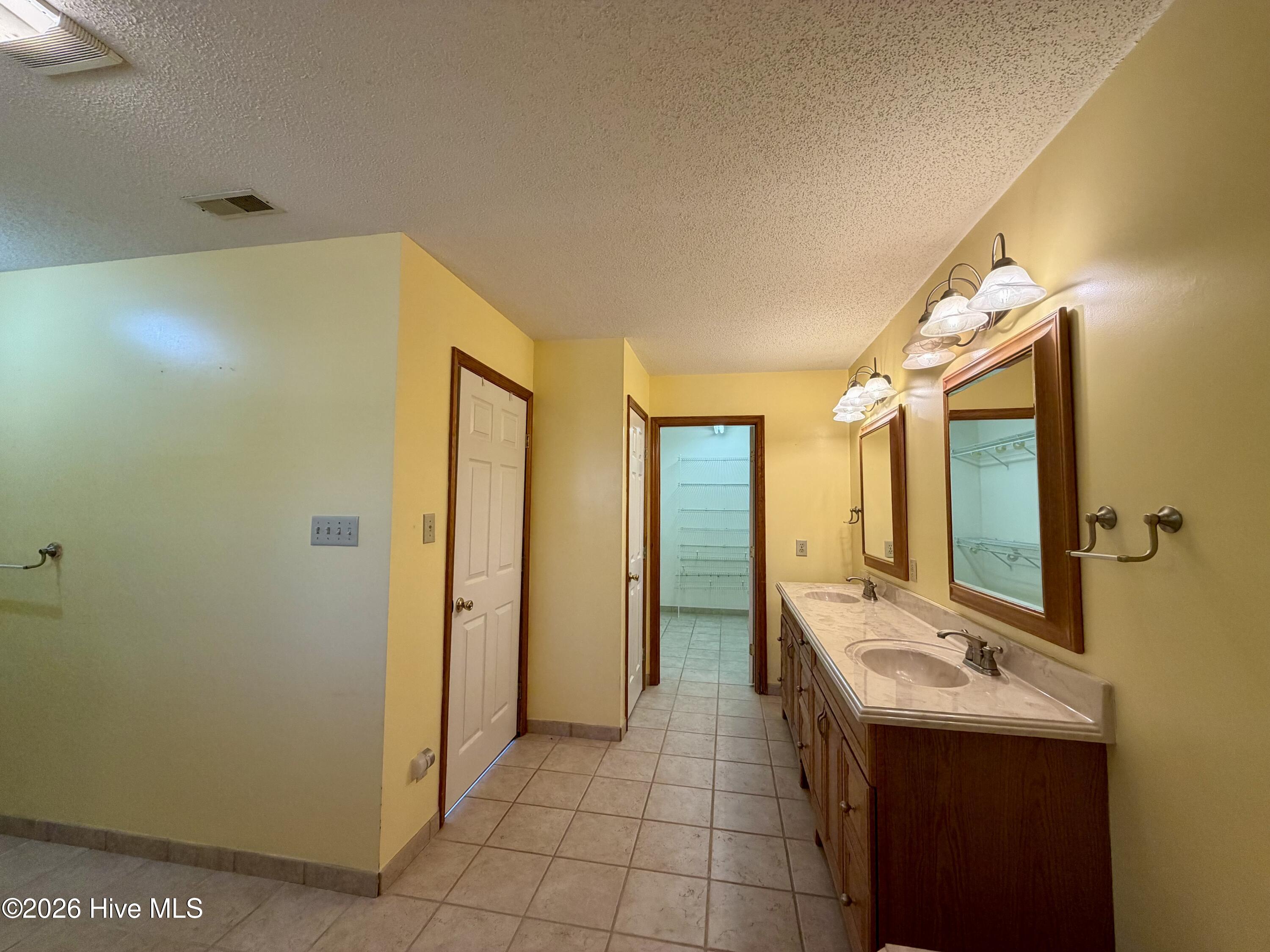 4106 Old Cherry Point Road,New Bern