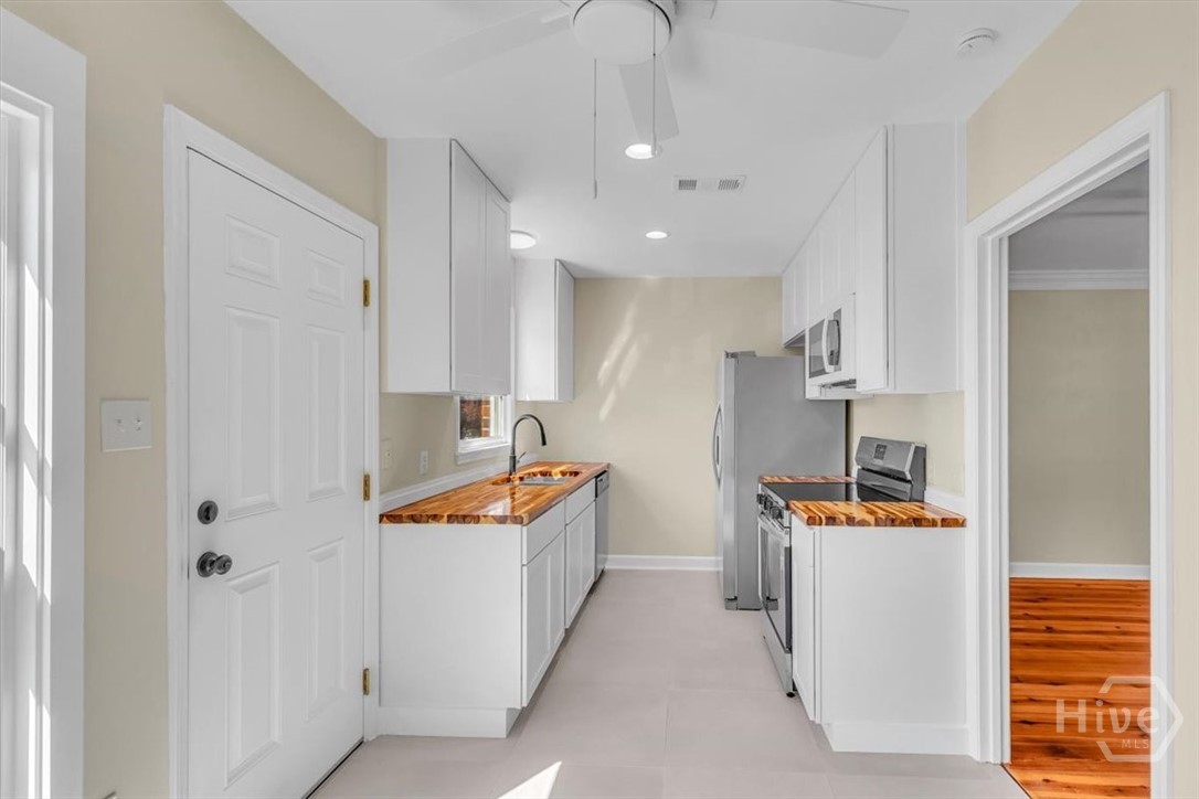 completely renovated kitchen