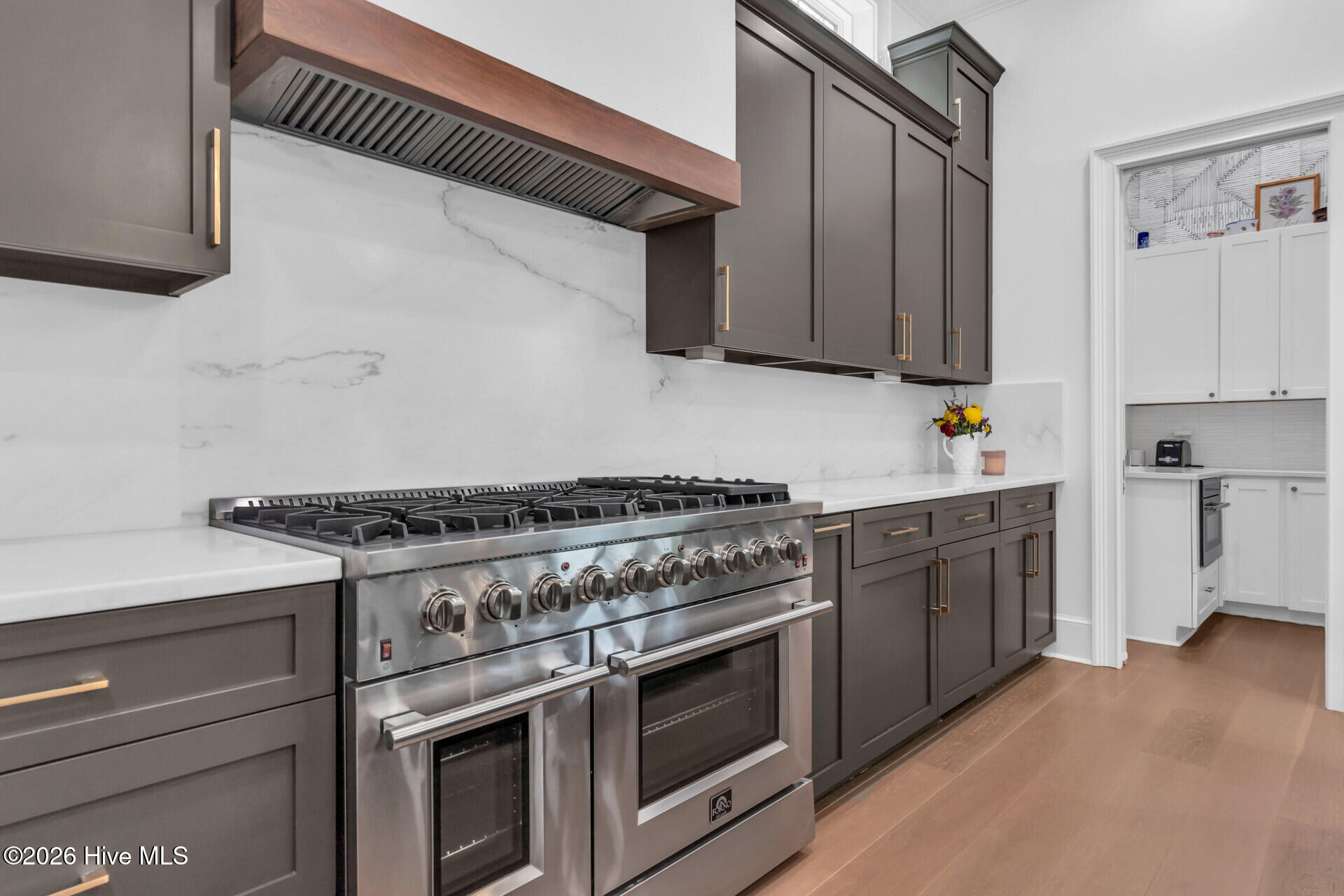 100553549 | Photo 17