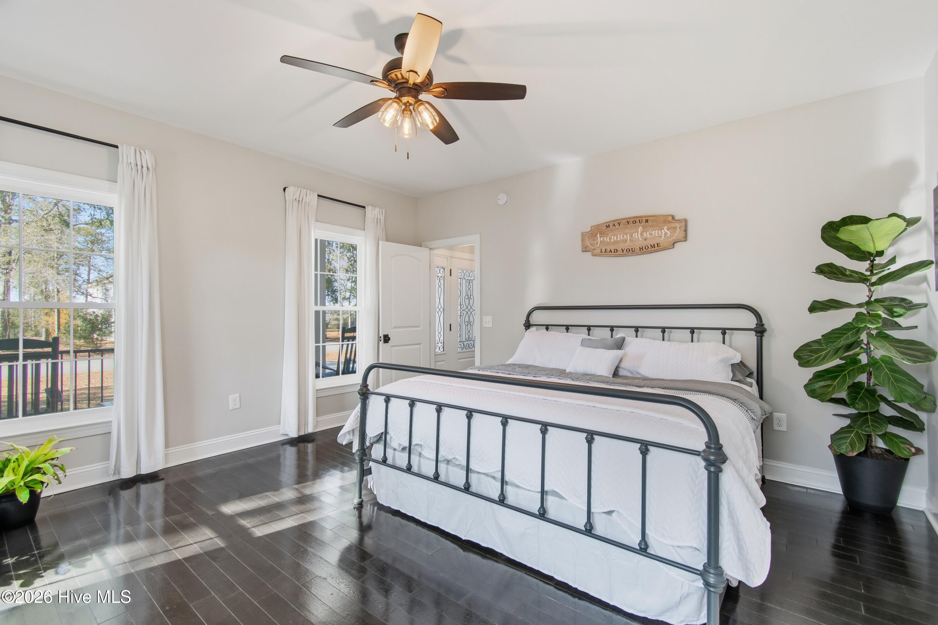 100550305 | Photo 24