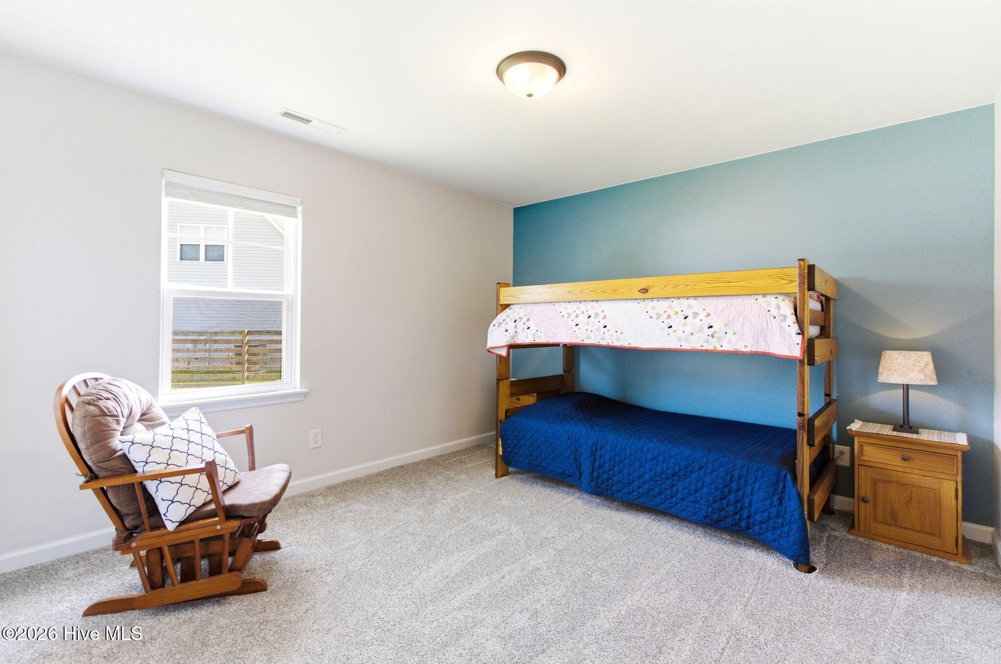 100568951 | Photo 30