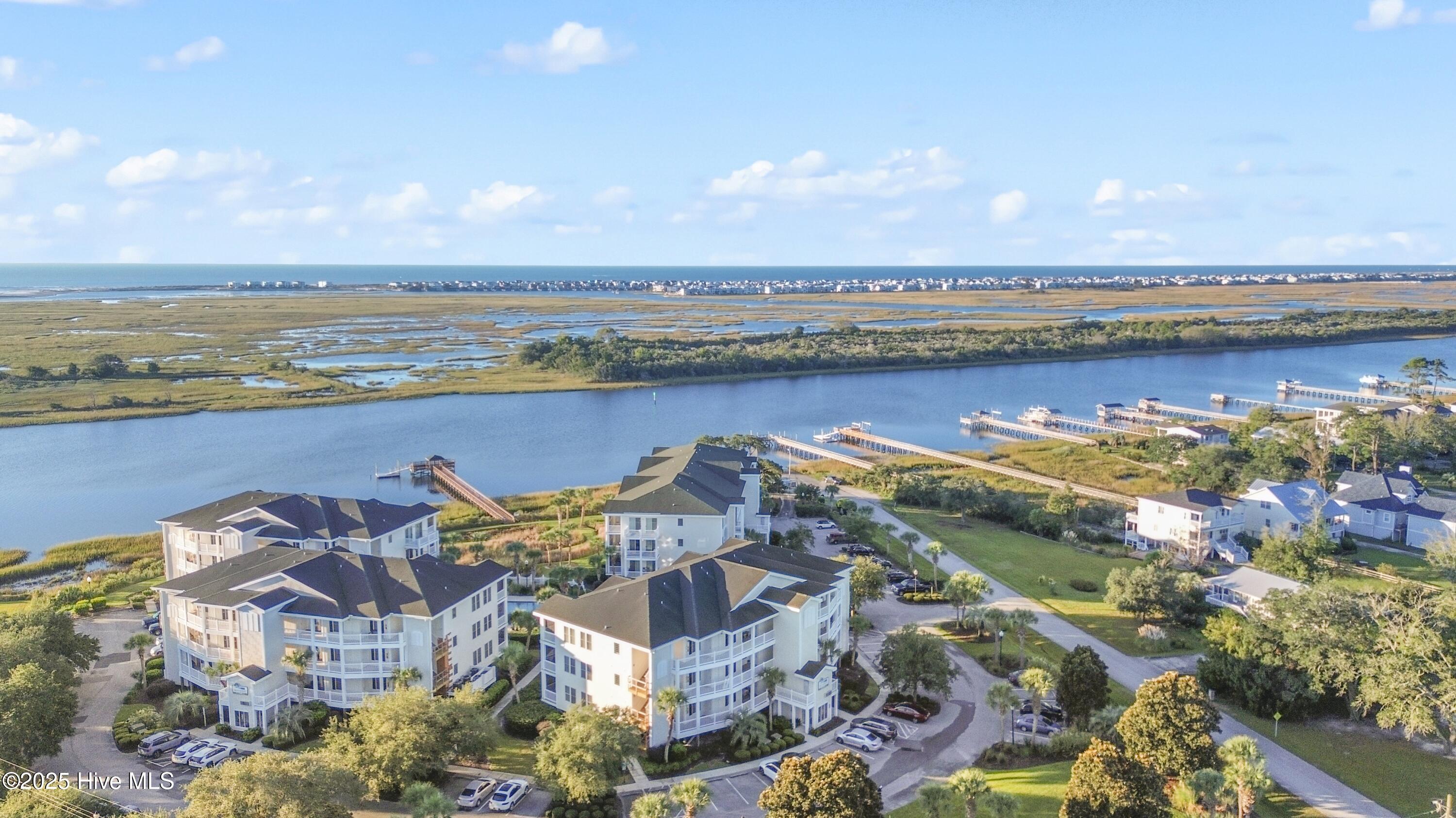 100536707 | Photo 34