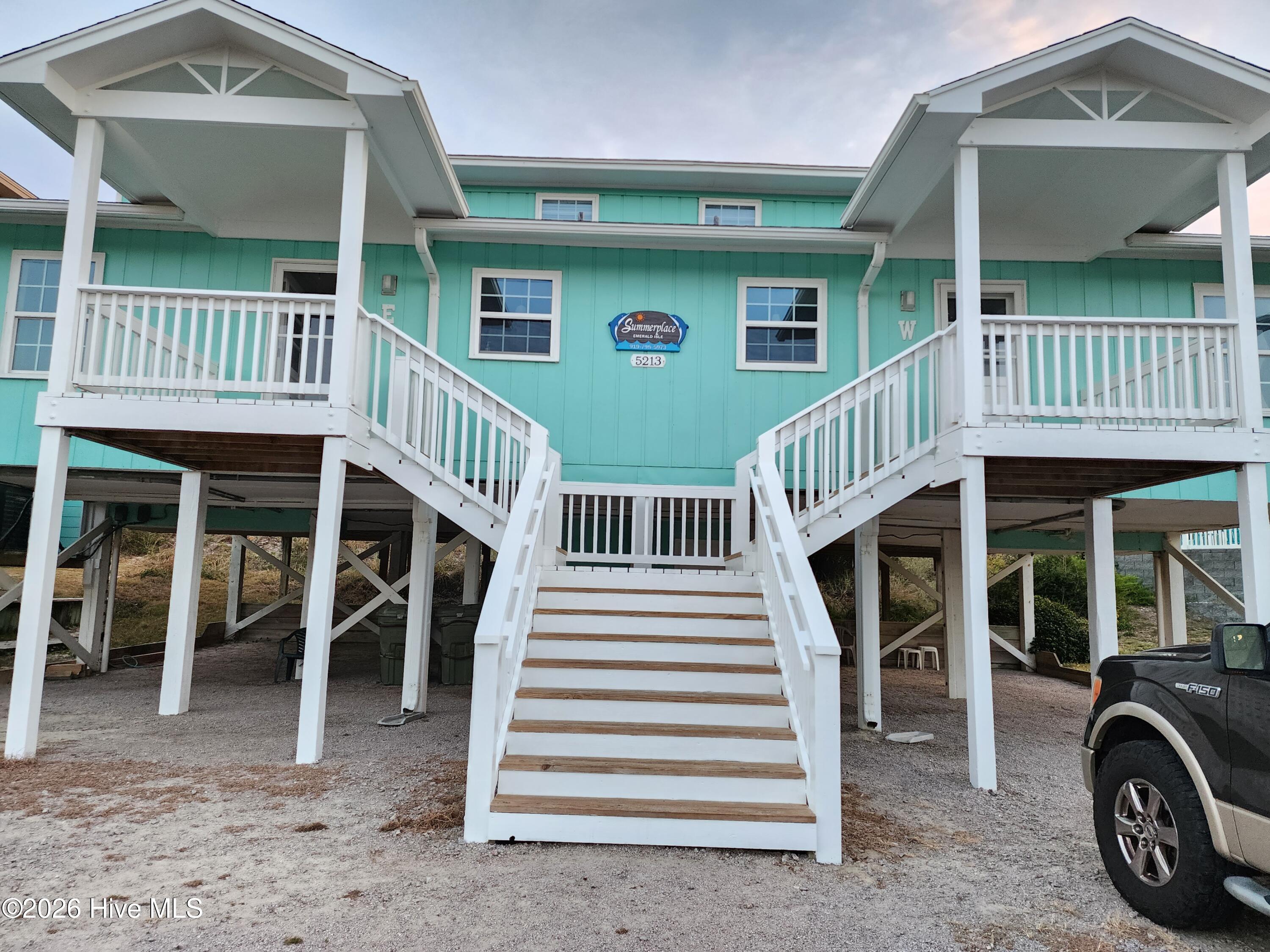 100549892 | Photo 46