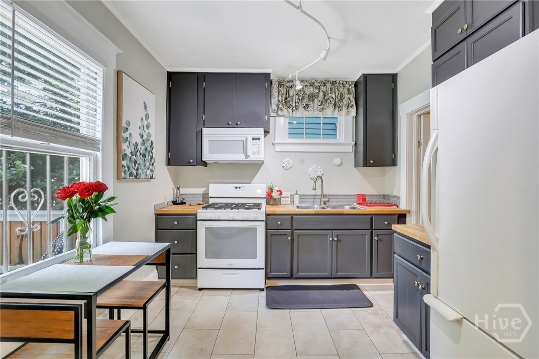 Undisclosed Address, Savannah, GA, 31404