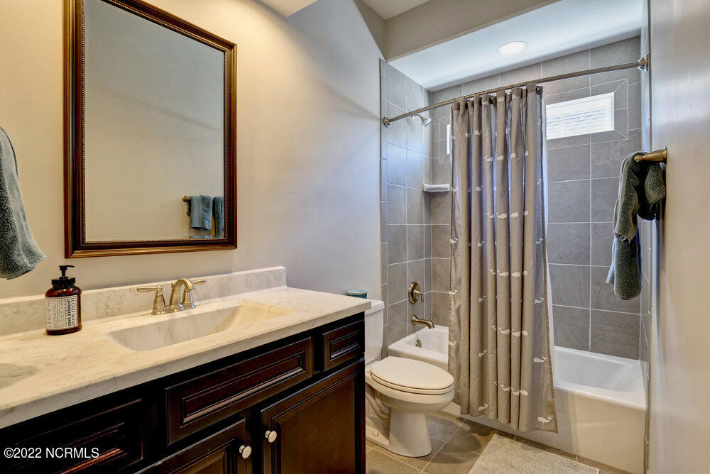 Second Full Bathroom