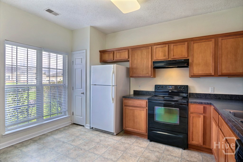 20 Evergreen Oak Drive, Richmond Hill, GA, 31324