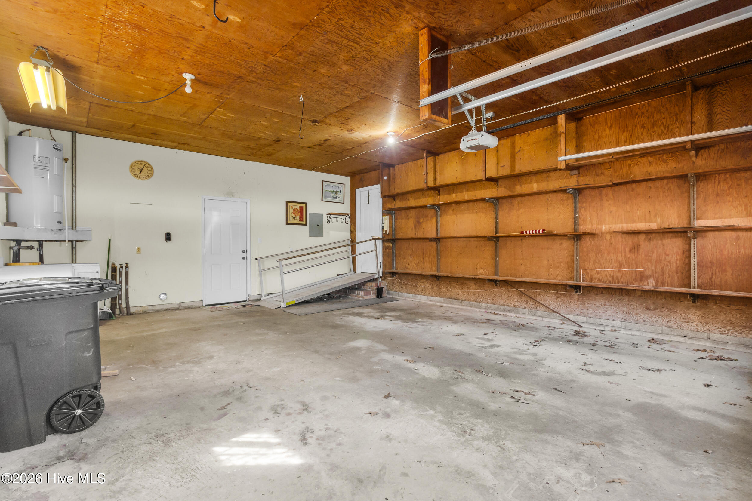609 Edgehill Road,Trent Woods