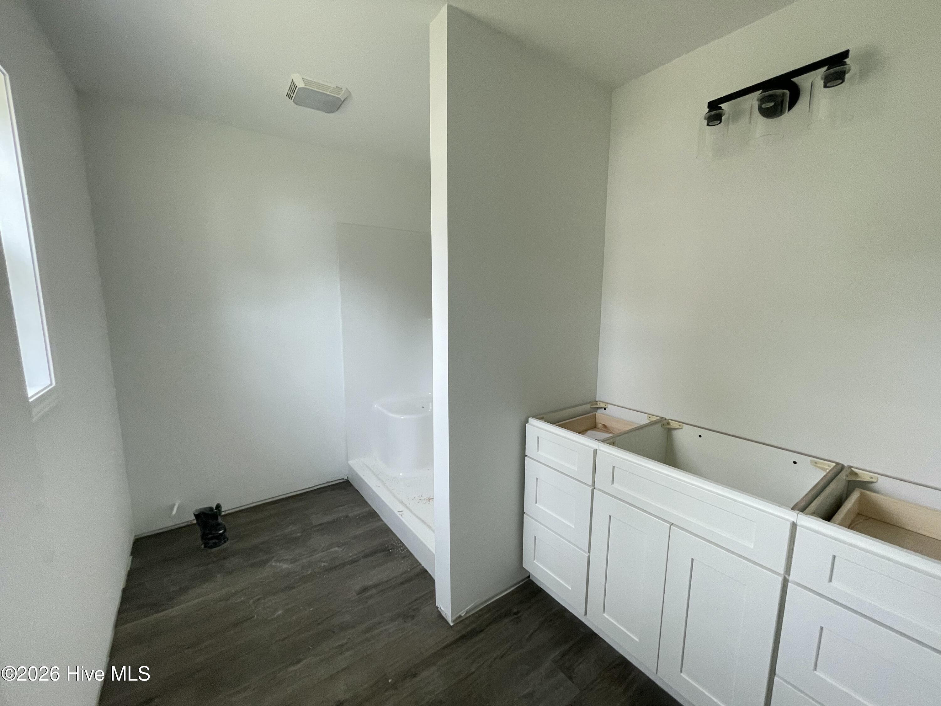 C57BC4C3-7799-4DB9-834C-A3EE7AE716EF