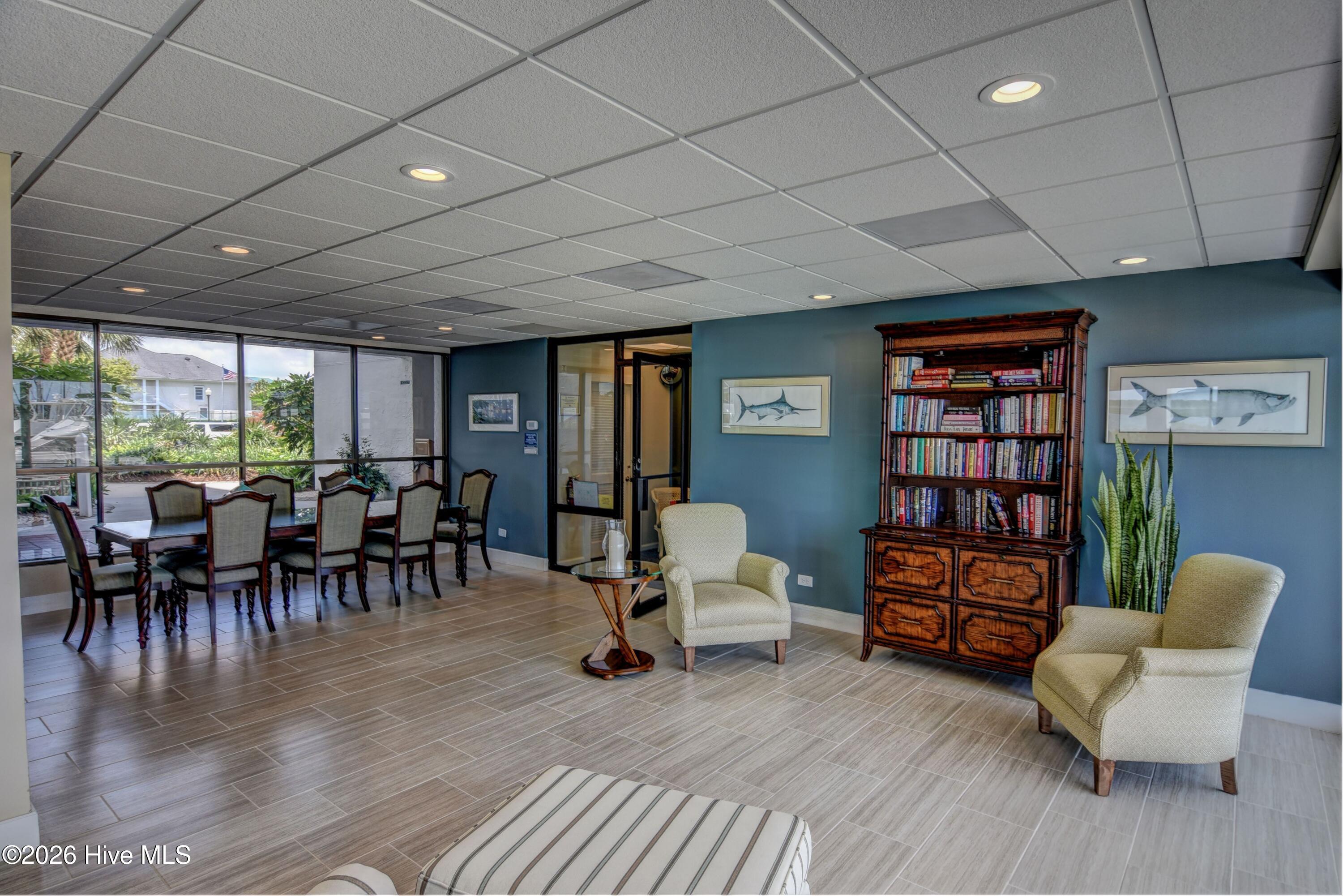 100559794 | Photo 52