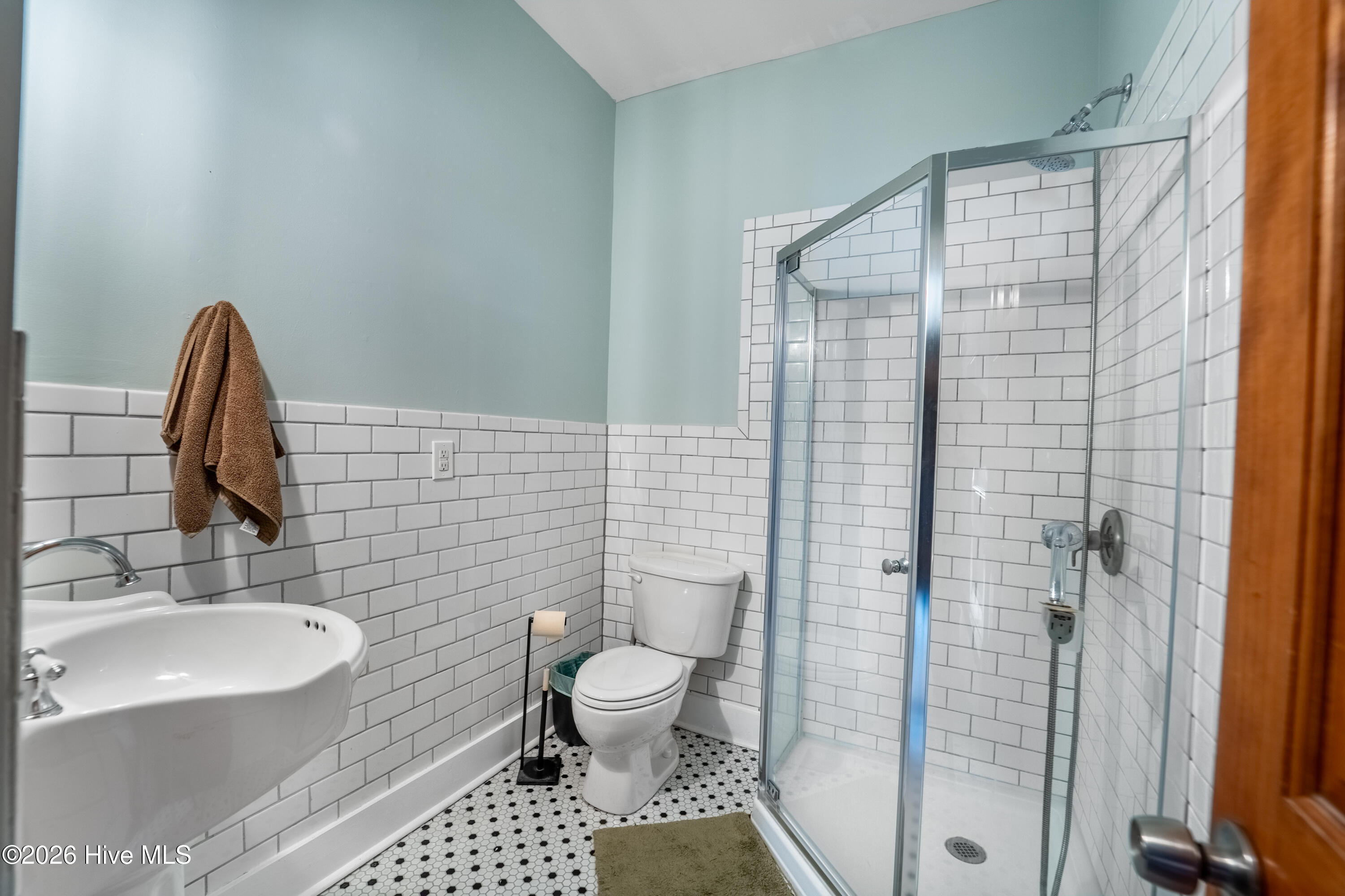 100559756 | Photo 25