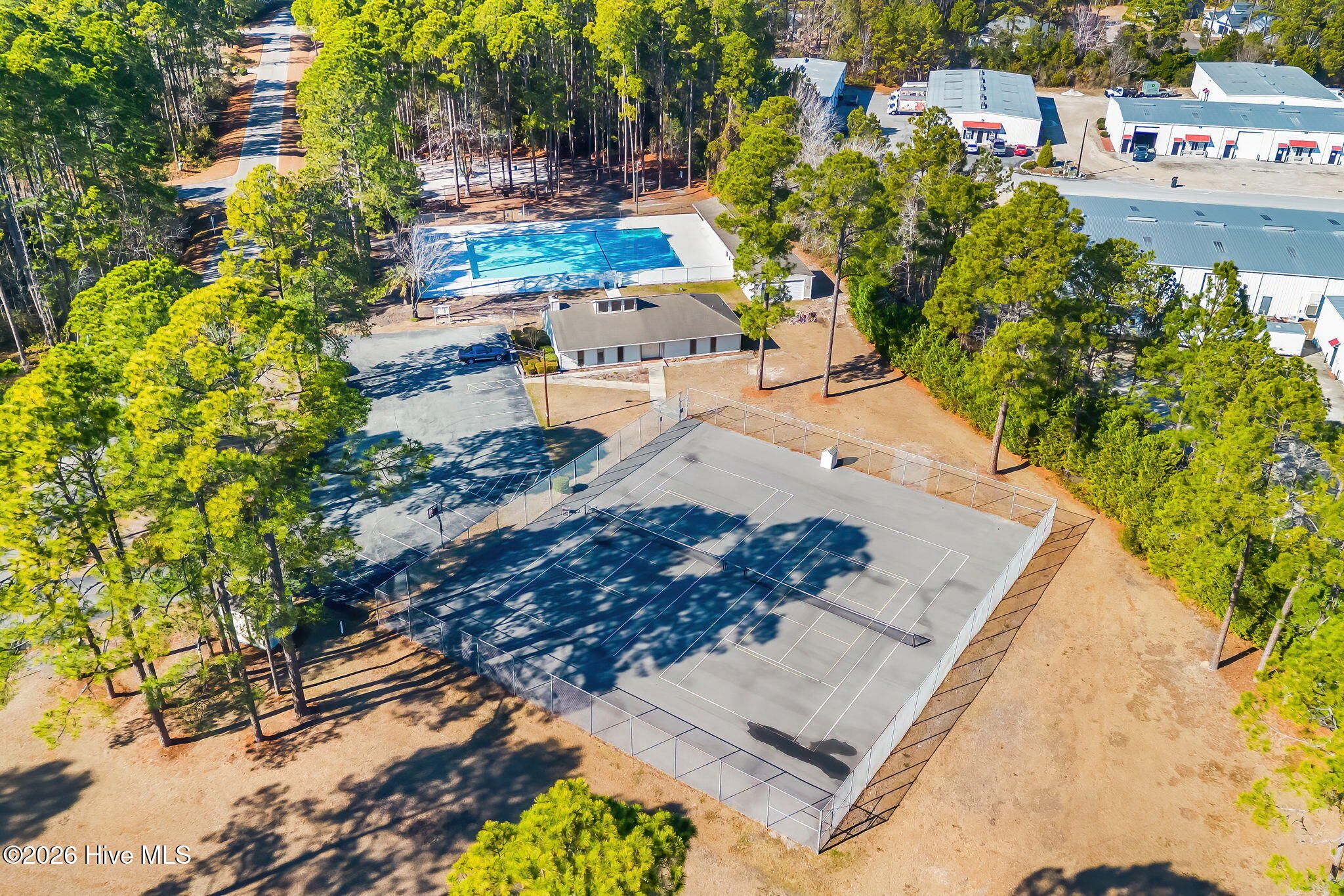 100513305 | Photo 49