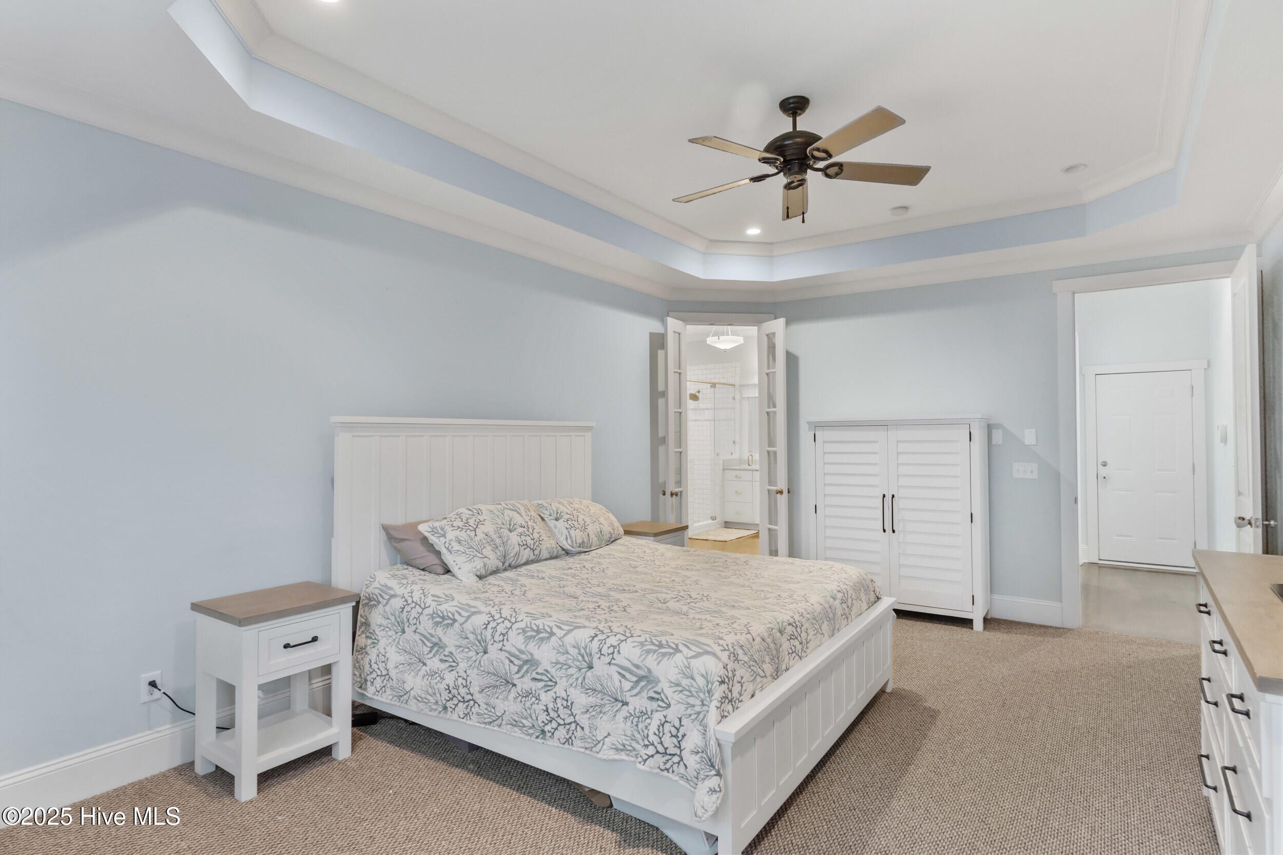 100524875 | Photo 21