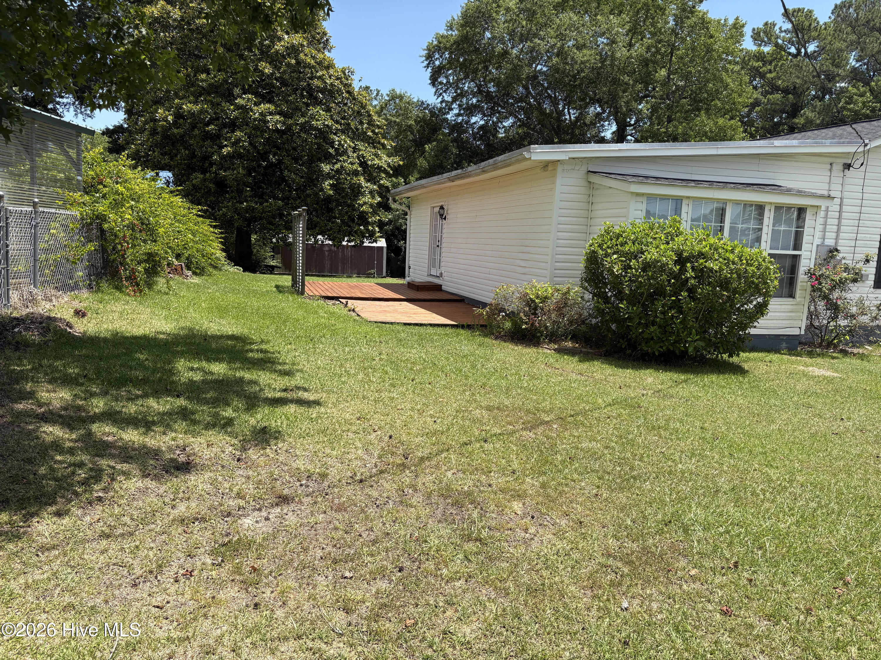 100560007 | Photo 21