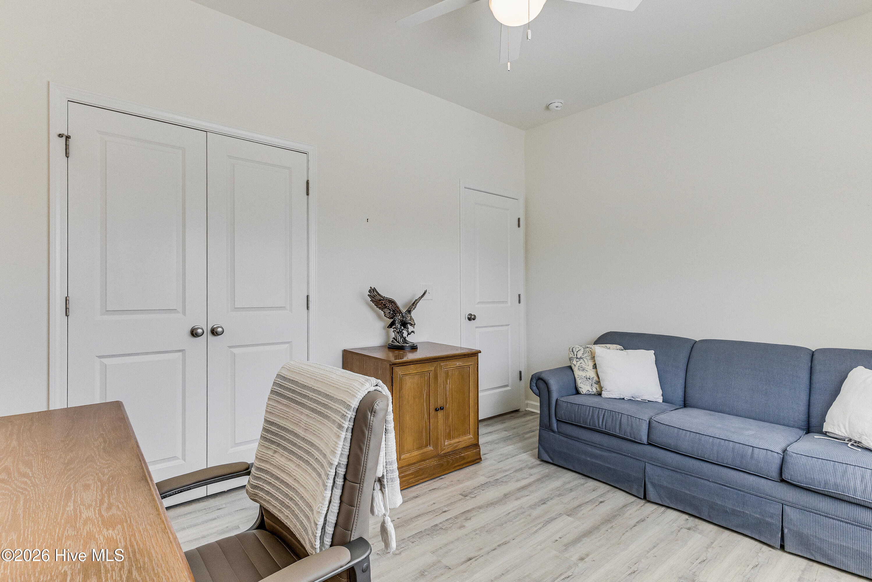 100562750 | Photo 32