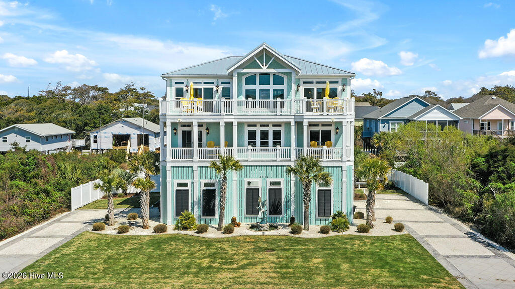 100564206 | Photo 56