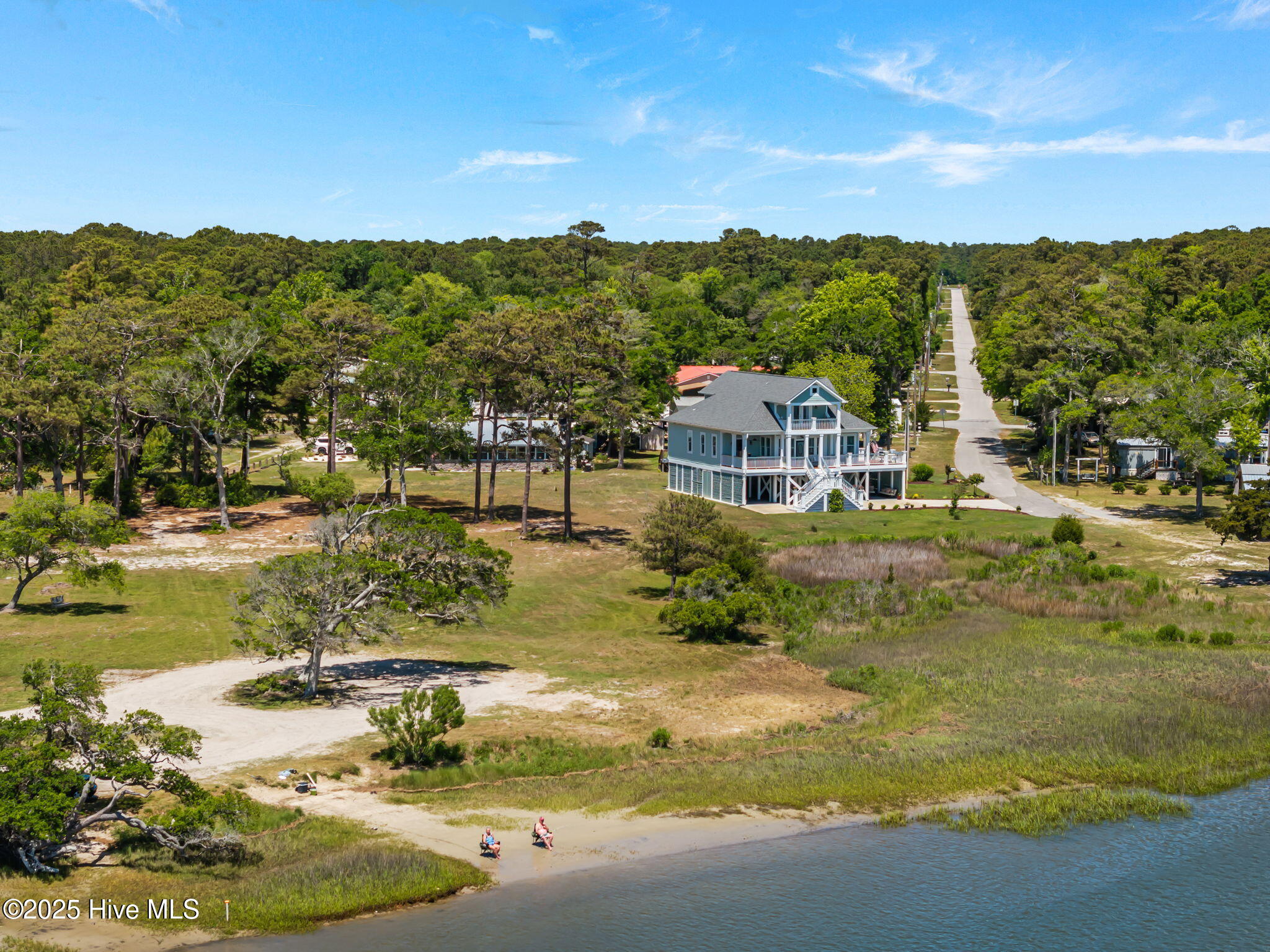 100532890 | Photo 68