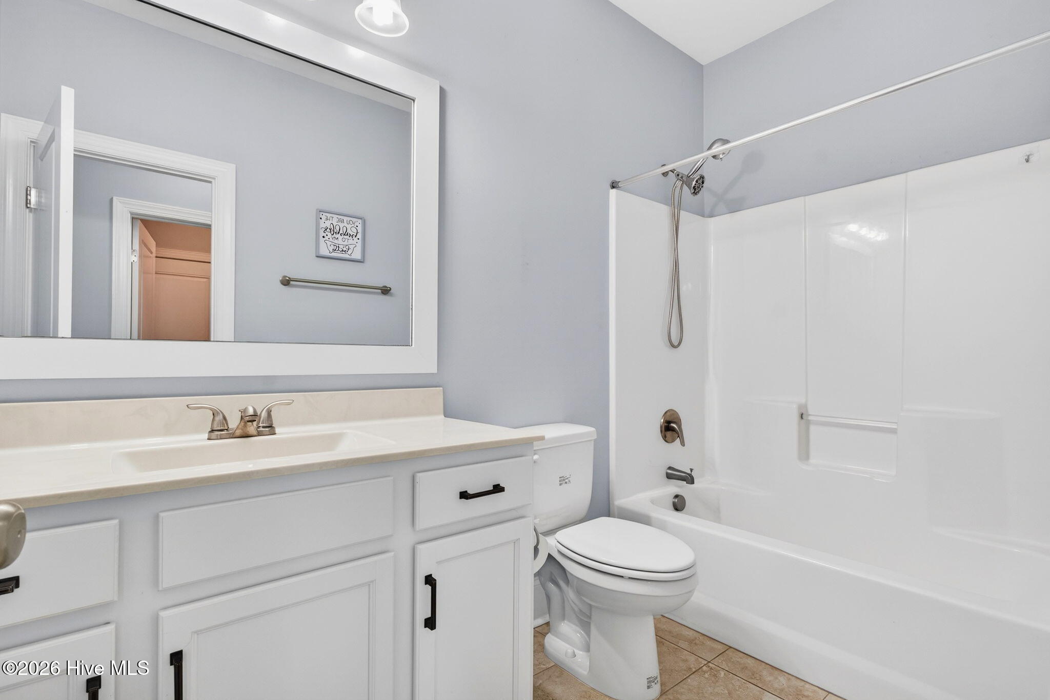 100563252 | Photo 38