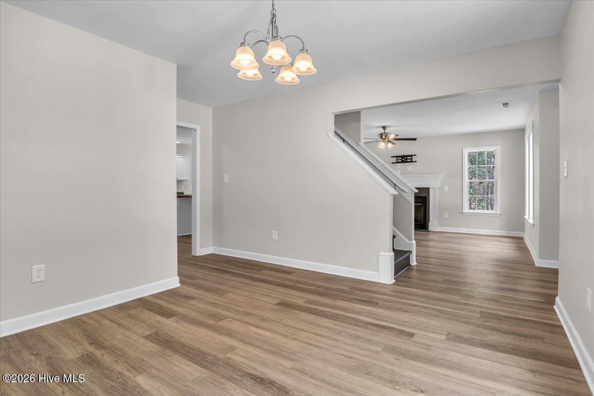 100565952 | Photo 22