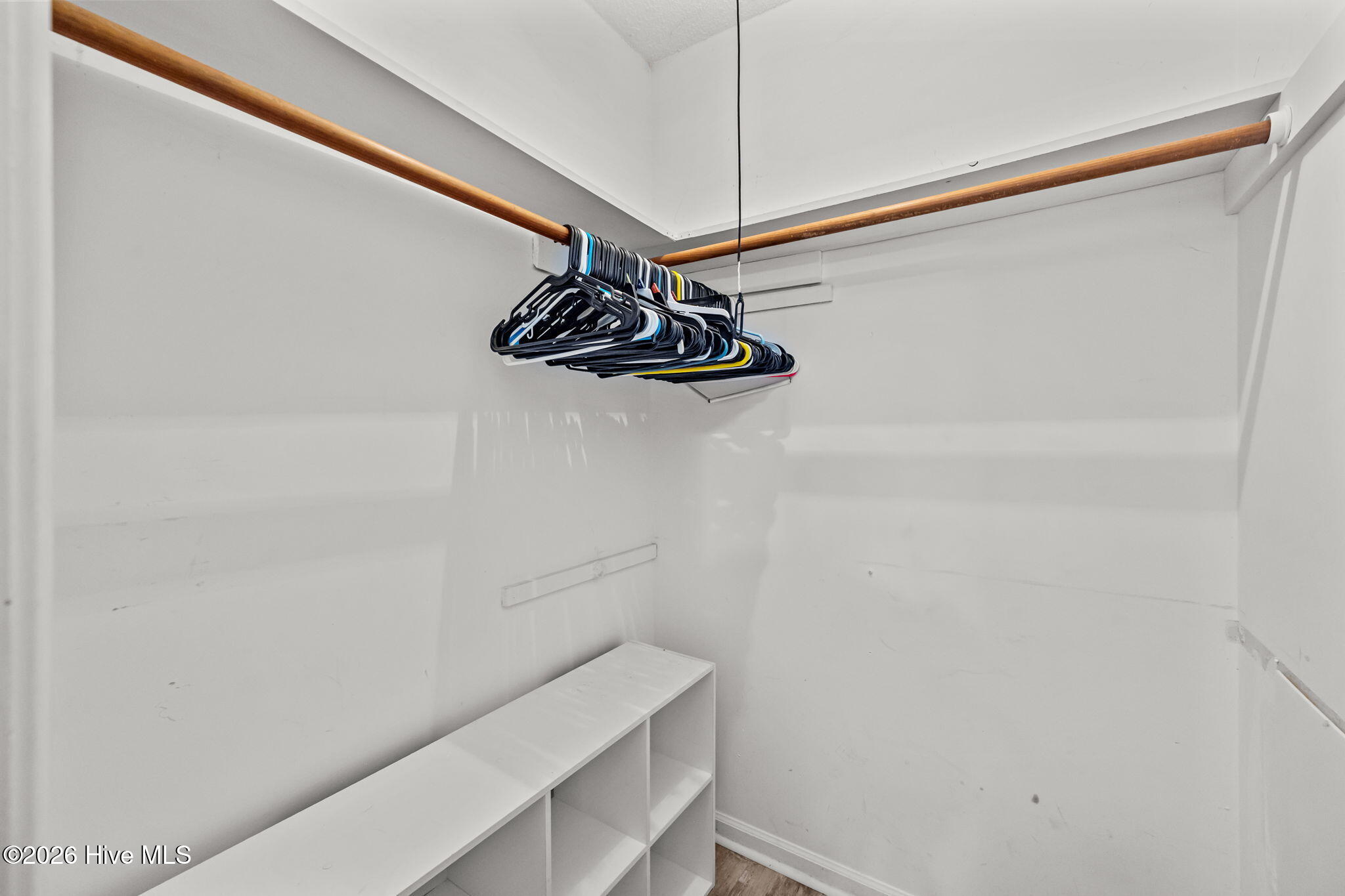 100555497 | Photo 10