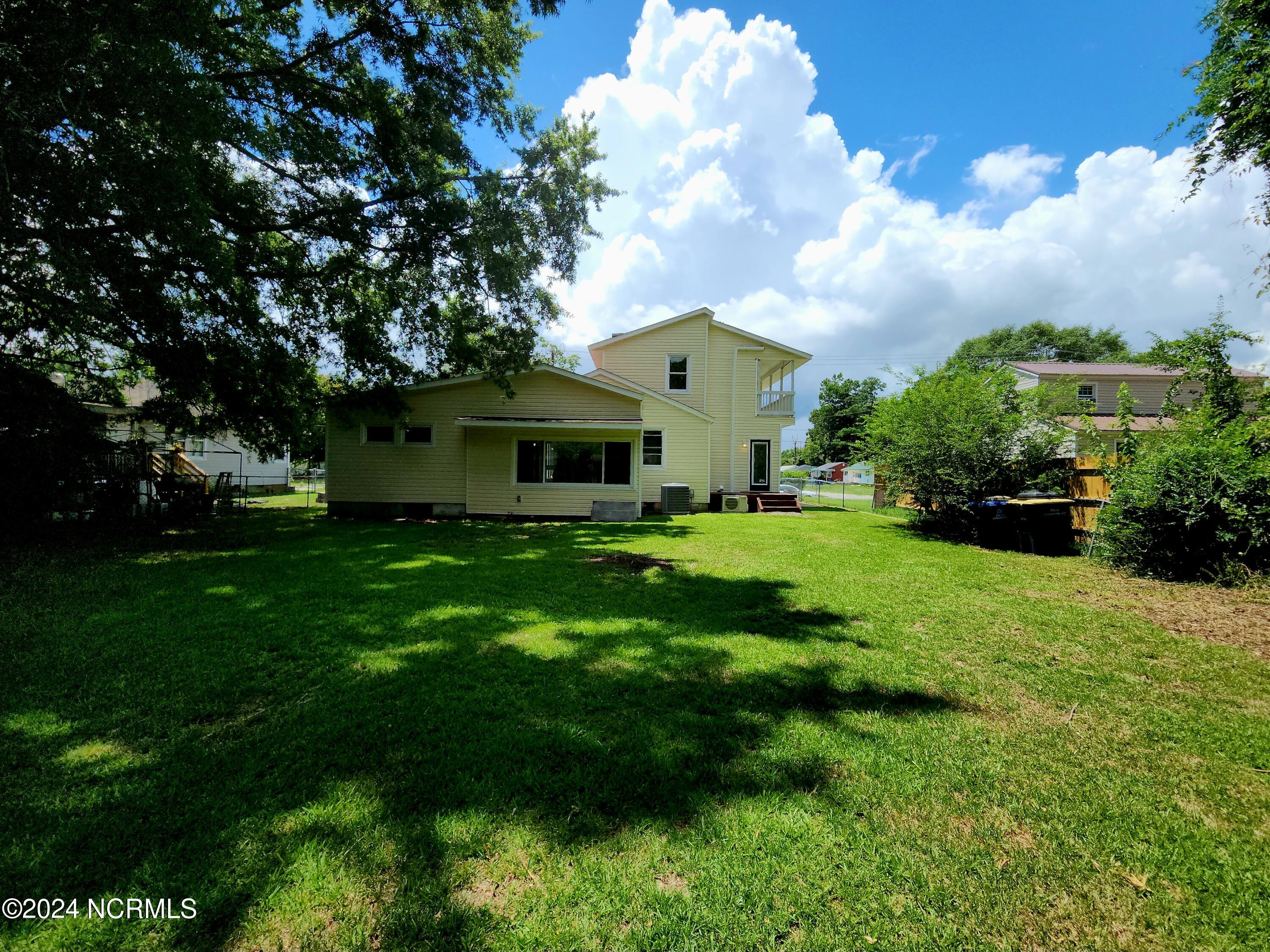 100545628 | Photo 39