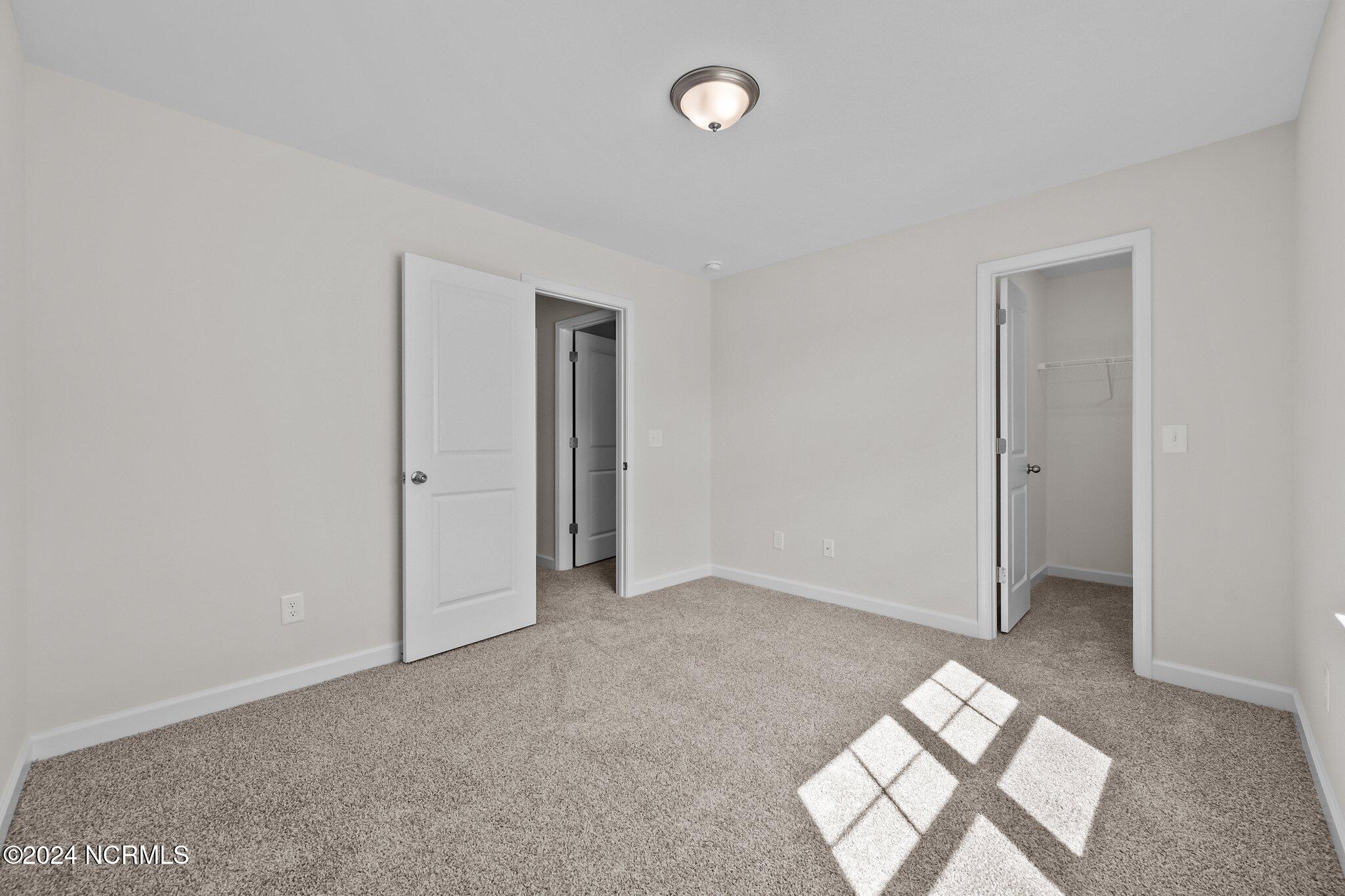 100441998 | Photo 30