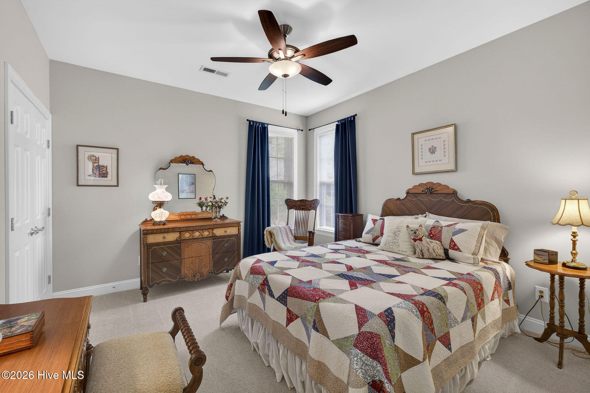 100565648 | Photo 23