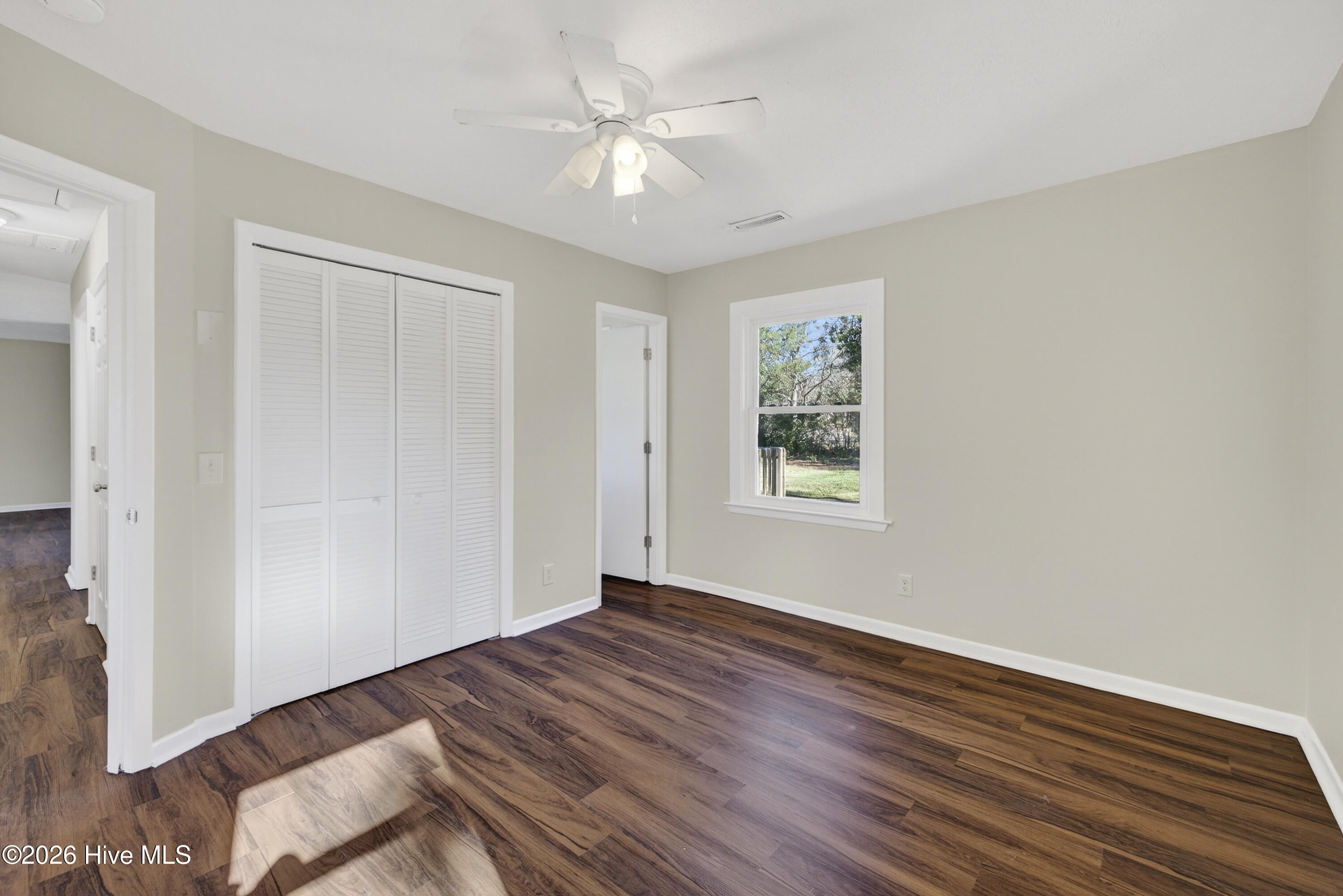 100560540 | Photo 20