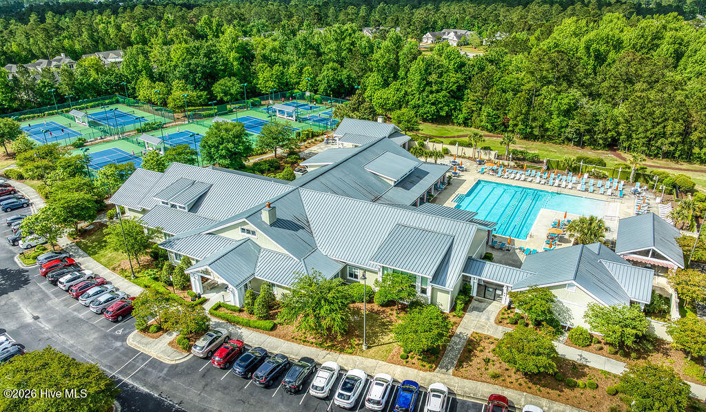 100569553 | Photo 31