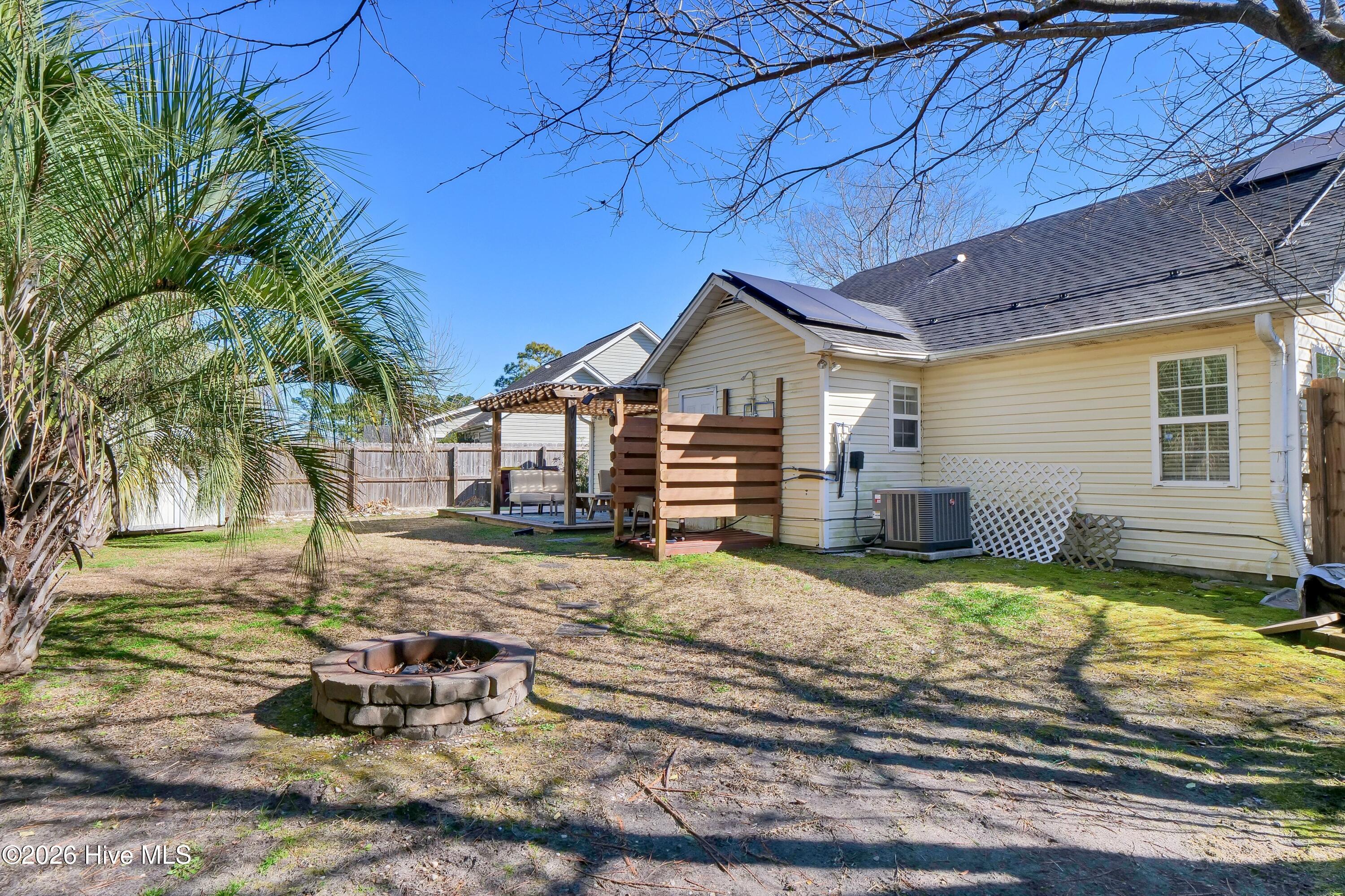 100552082 | Photo 26