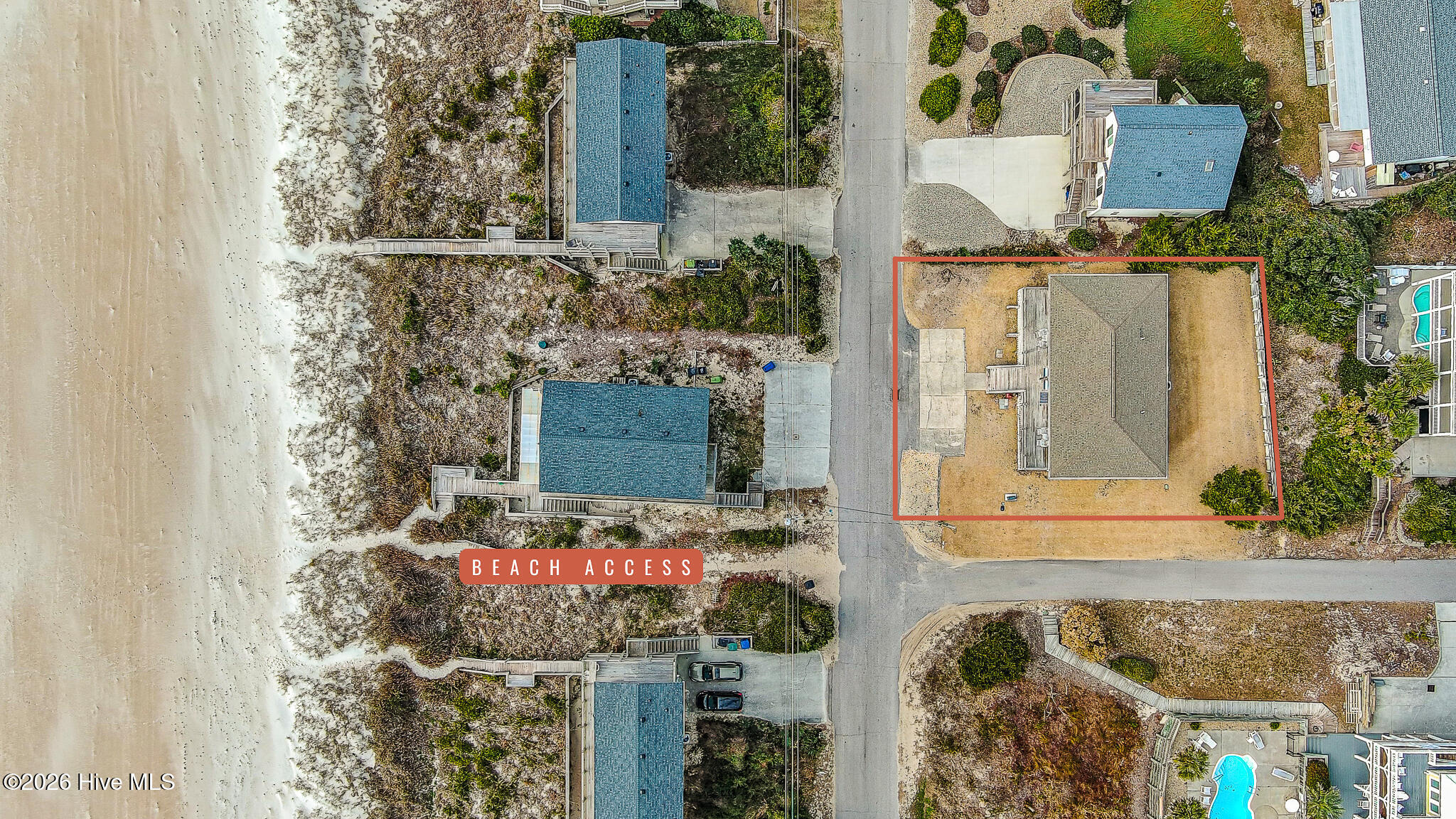 100553851 | Photo 11