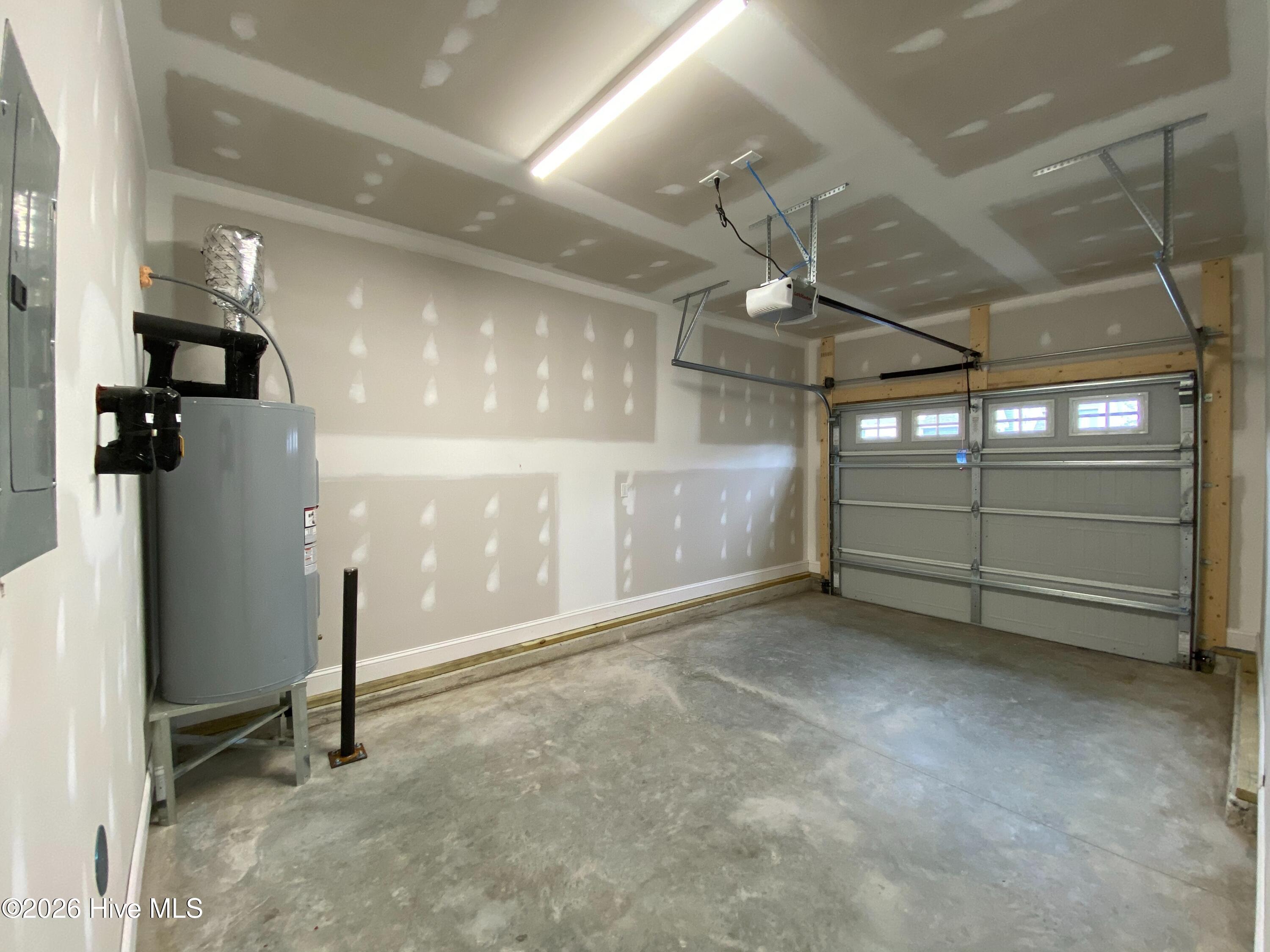 100552666 | Photo 19