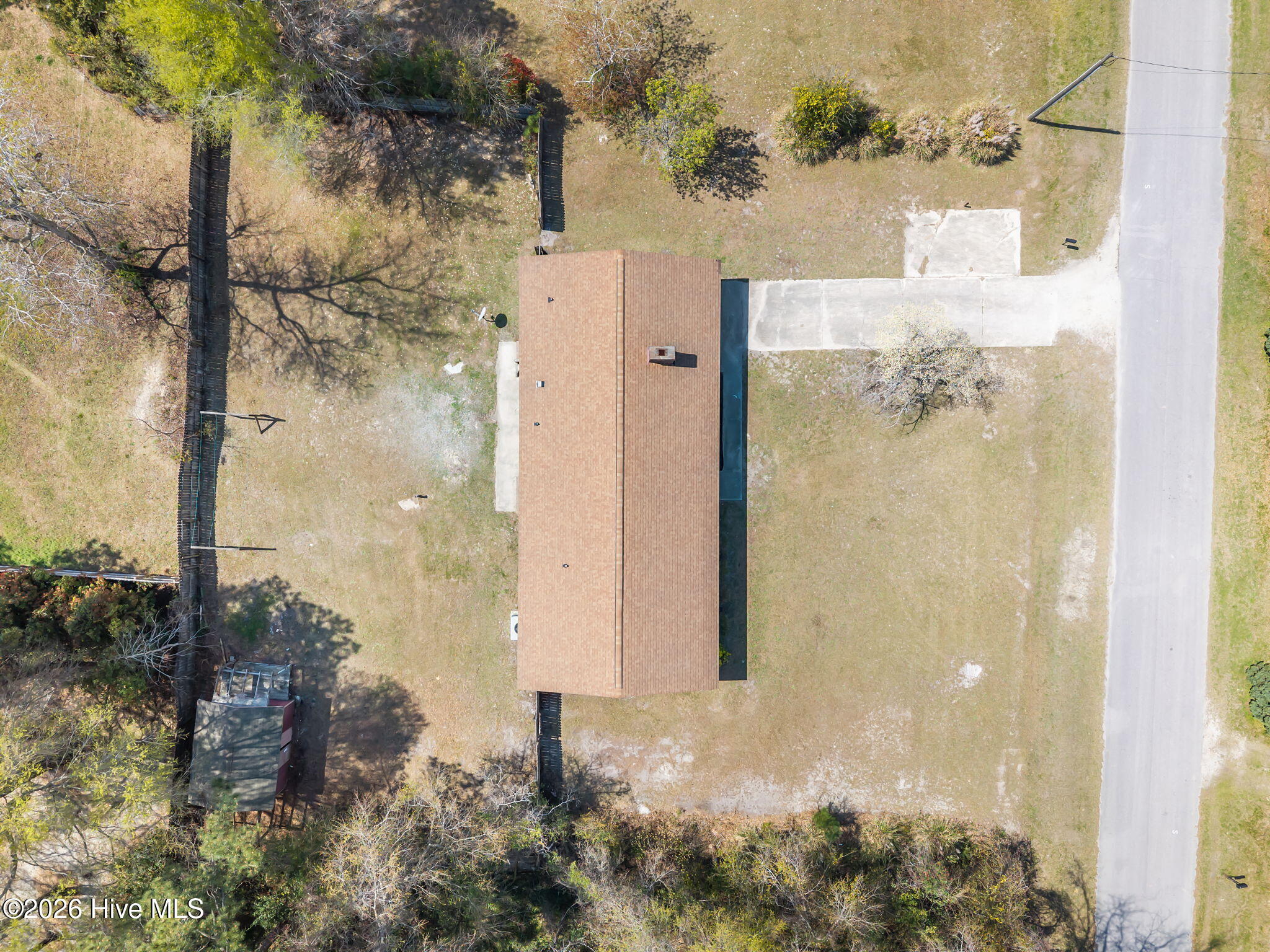 100562789 | Photo 43